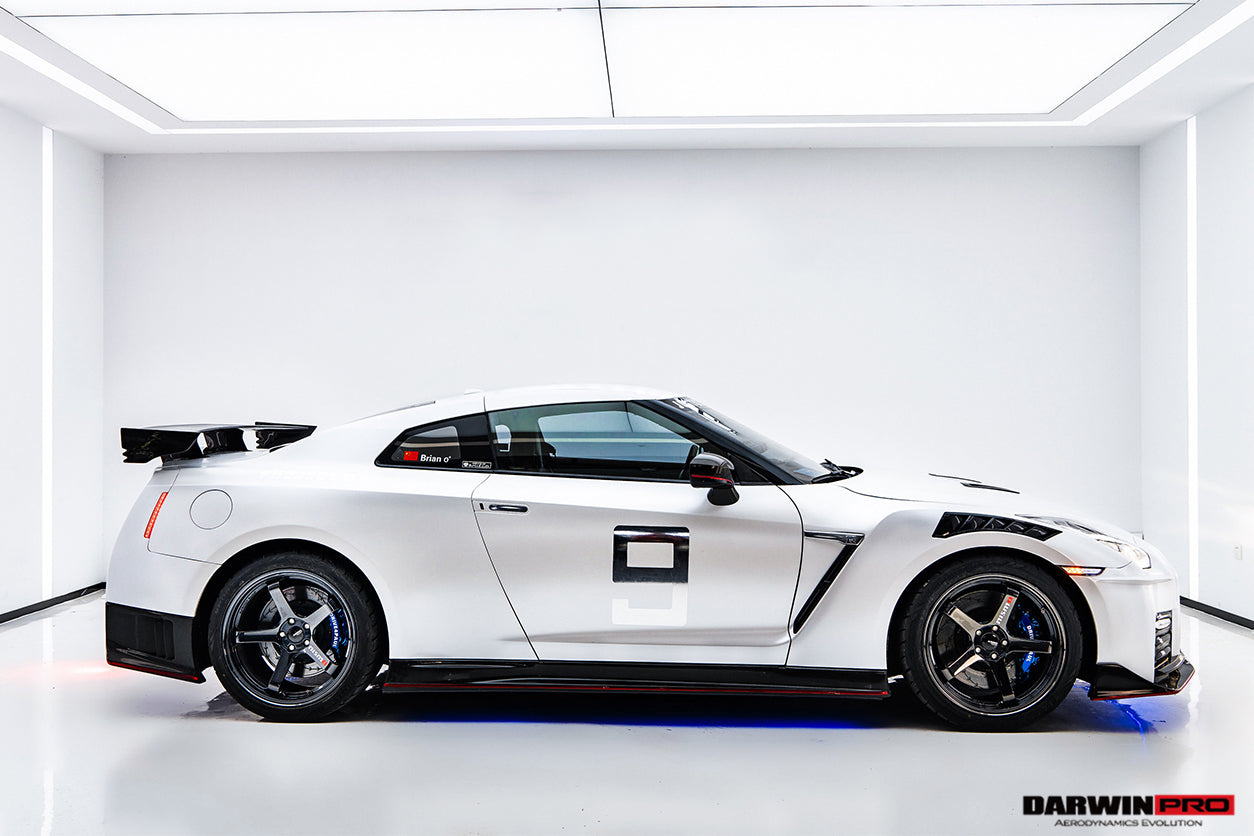 2008-2022 Nissan GTR (R35) NSM Style Carbon Fiber Fender
