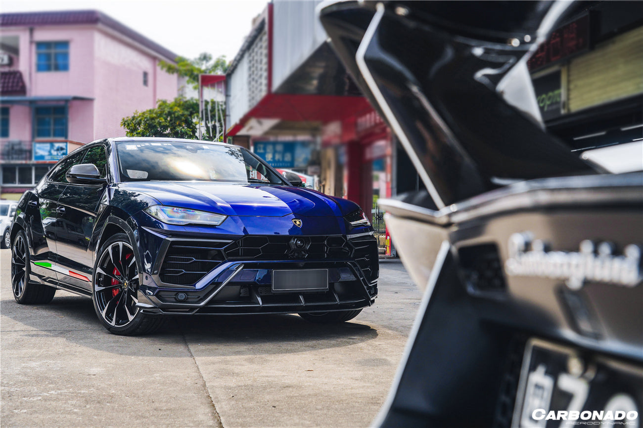 2018 - 2022 Lamborghini URUS TC Style Dry Carbon Fiber Mirror Housing