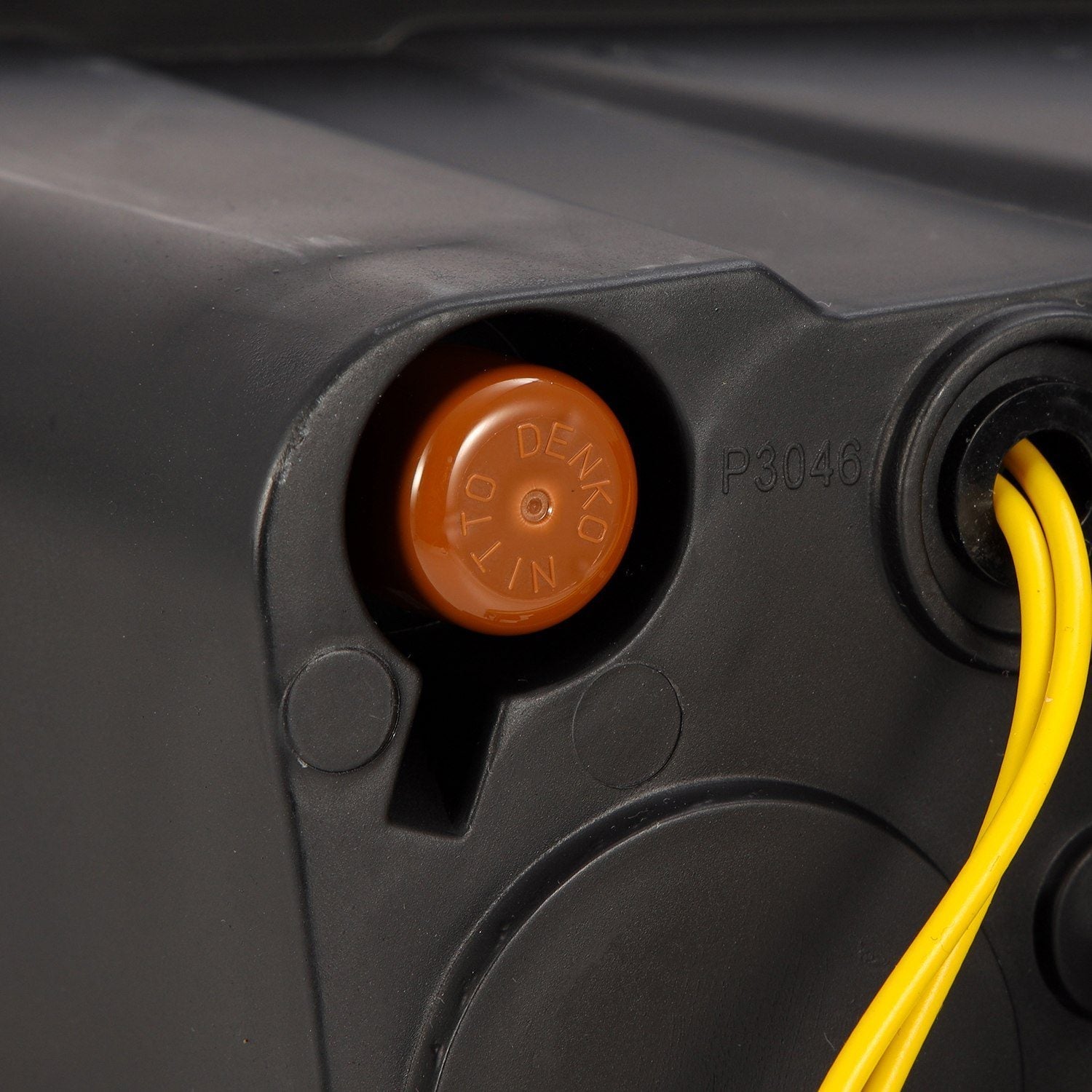 02-05 Dodge Ram PRO-Series Halogen Projector Headlights Alpha-Black | AlphaRex