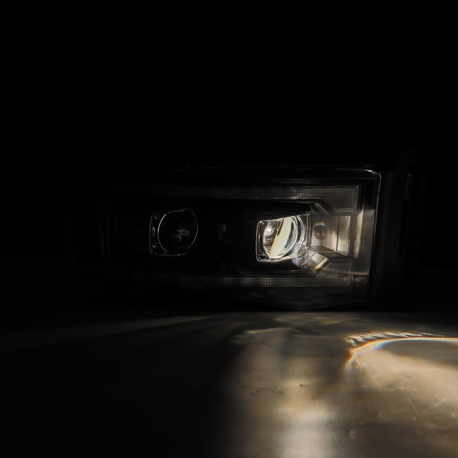 02-05 Dodge Ram PRO-Series Halogen Projector Headlights Black | AlphaRex