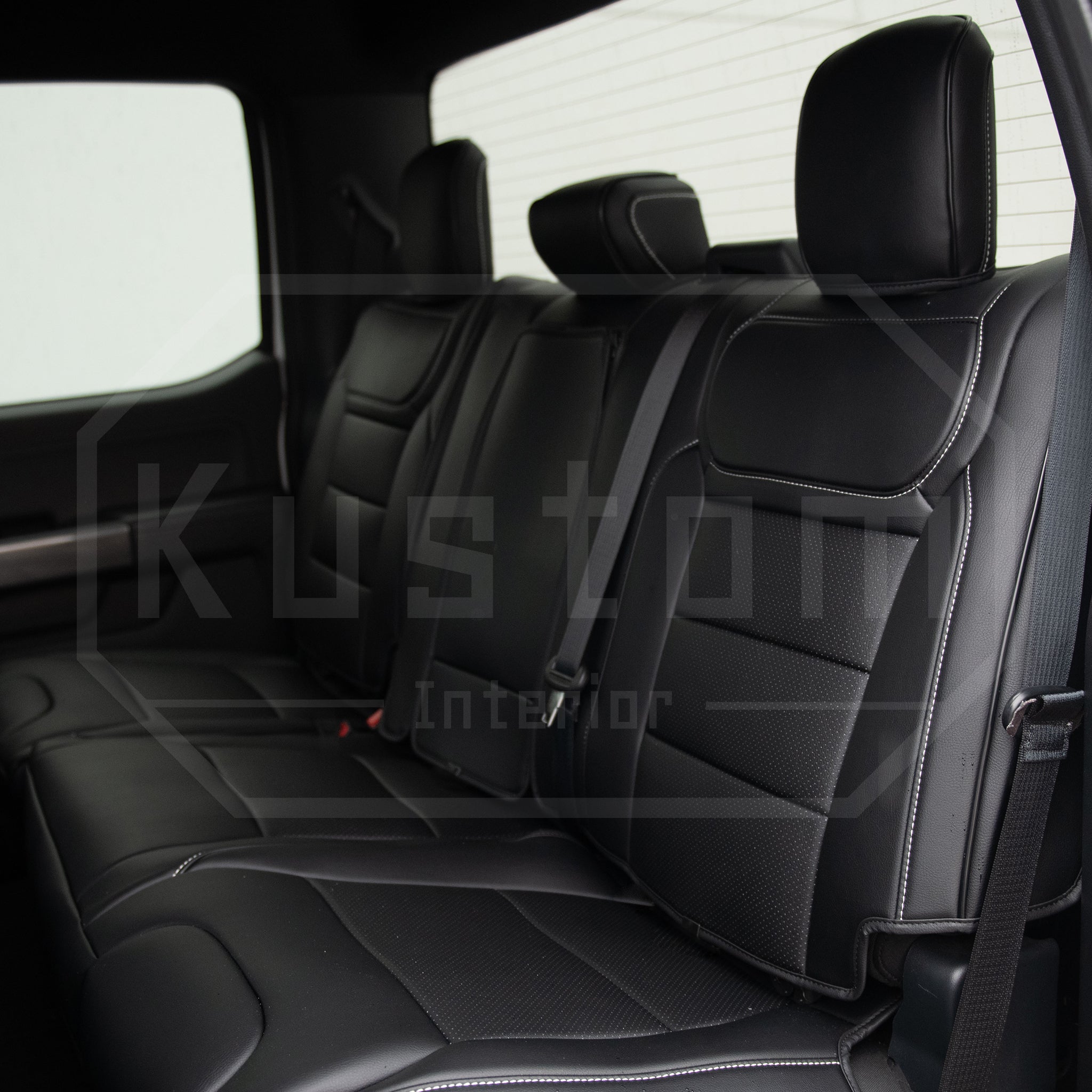 2021-ford-f-150-premium-custom-seat-coversSuperCrew (Crew Cab) W/ Front Middle Jump Seat