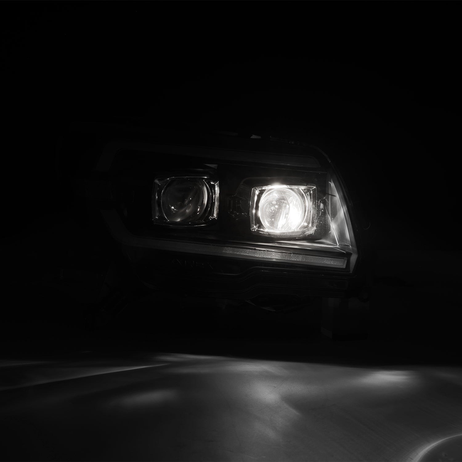 03-09 Toyota 4Runner LUXX-Series LED Projector Headlights Black | AlphaRex