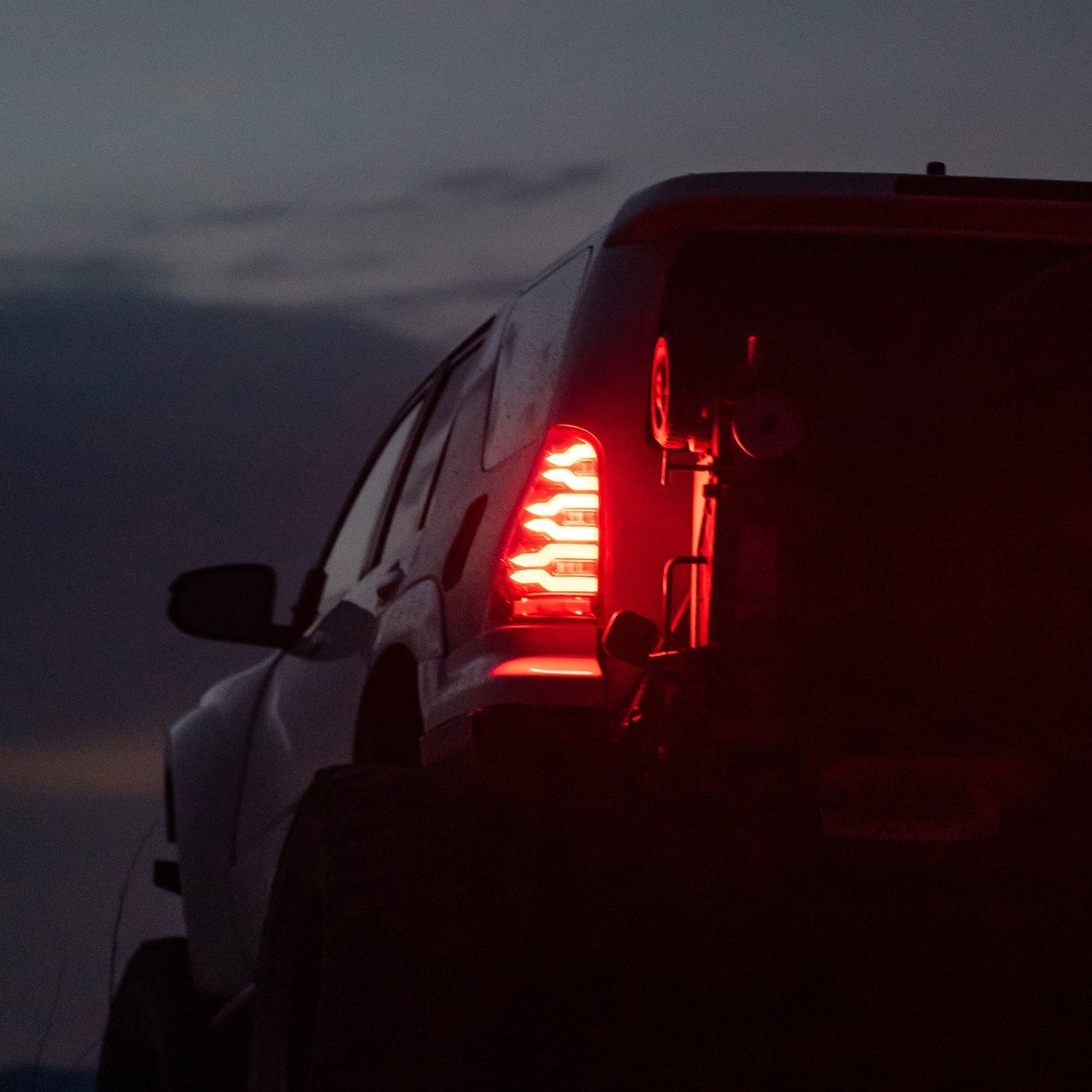 03-09 Toyota 4Runner LUXX-Series LED Tail Lights Black Red | AlphaRex