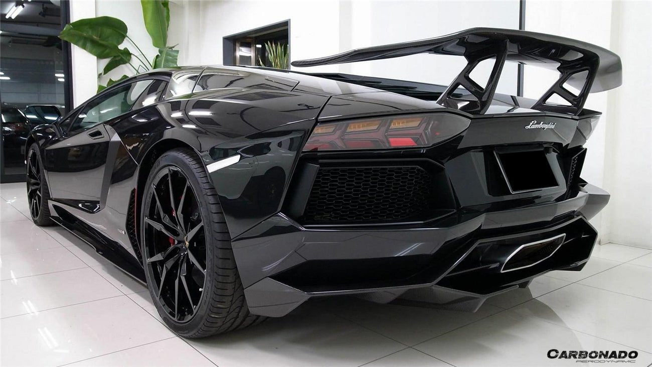 2011-2016 Lamborghini Aventador DC Style Carbon Fiber Side Skirts