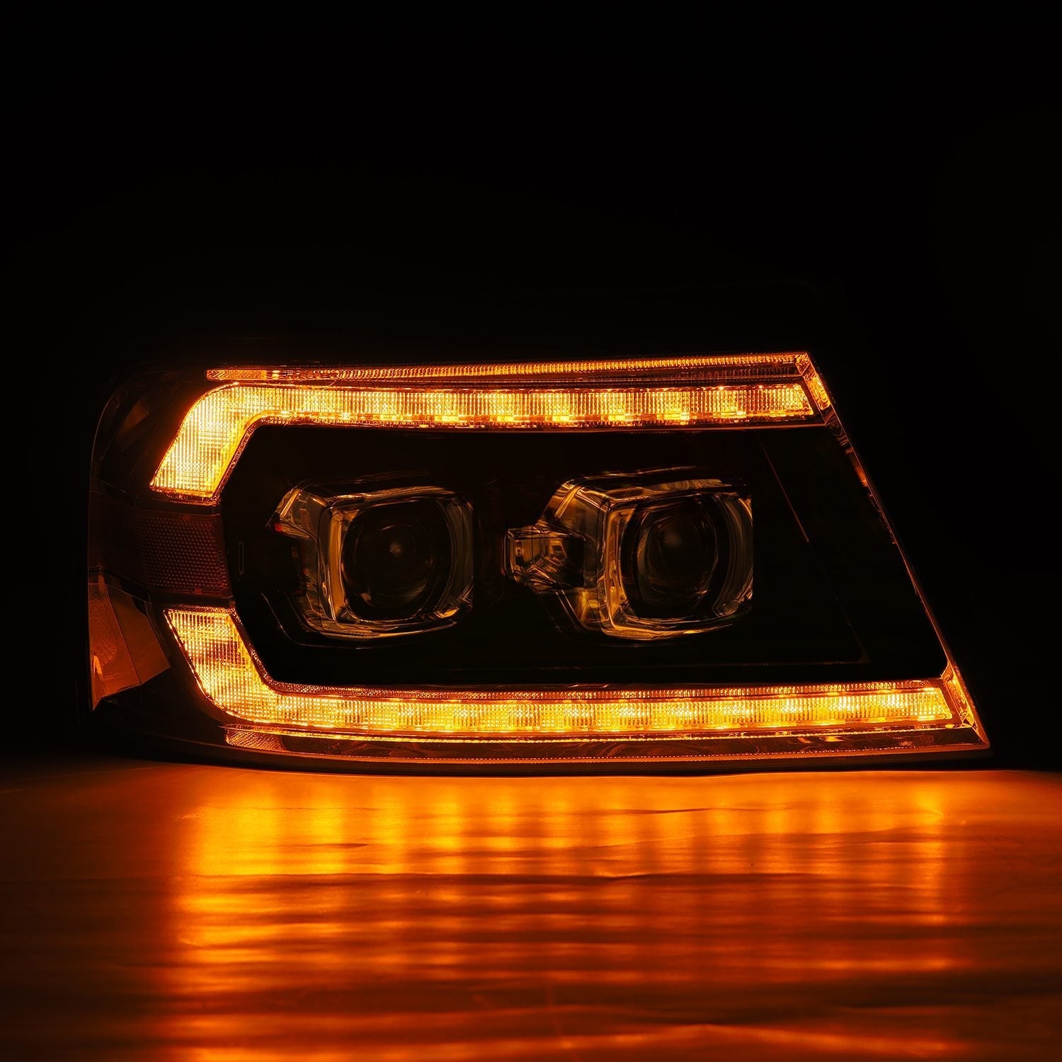 04-08 Ford F150 / 06-08 Lincoln Mark LT LUXX-Series LED Projector Headlights Black | AlphaRex