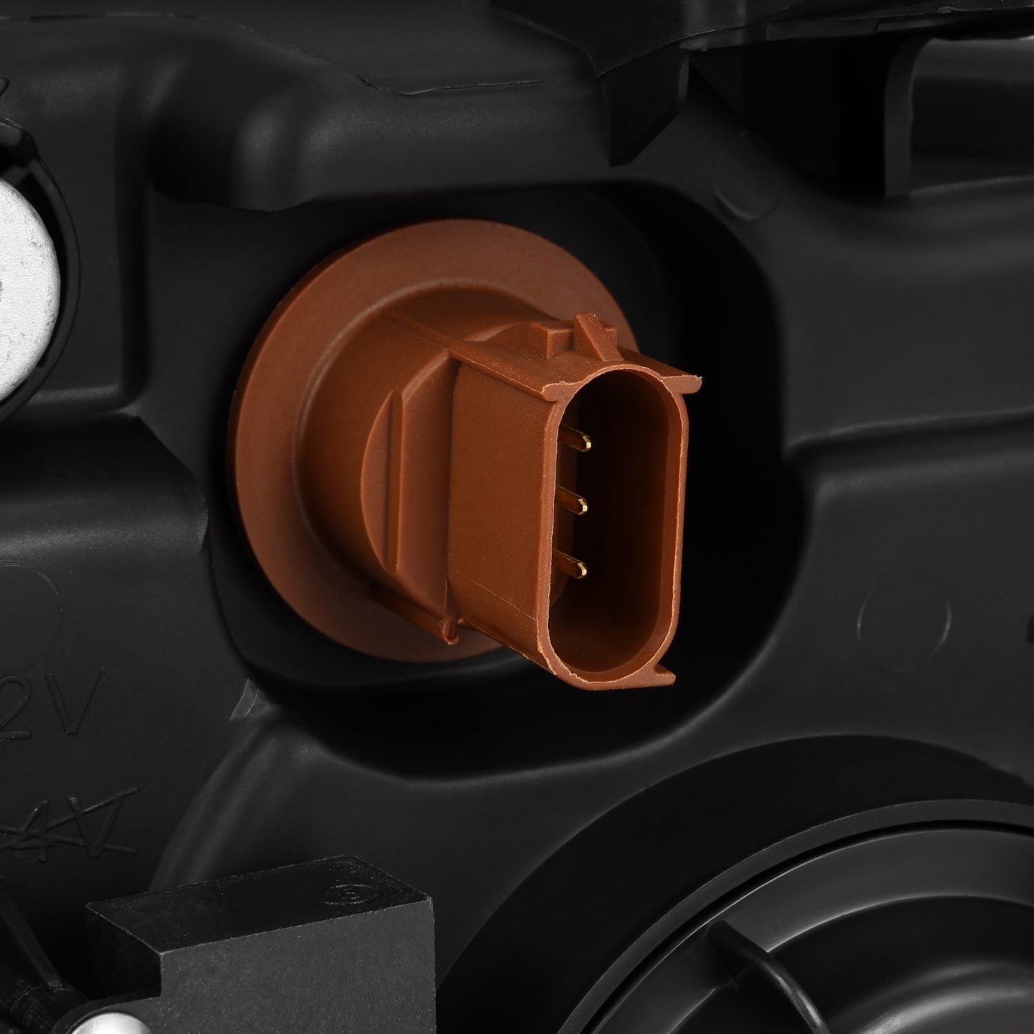 04-08 Ford F150 / 06-08 Lincoln Mark LT PRO-Series Halogen Projector Headlights Alpha-Black | AlphaRex