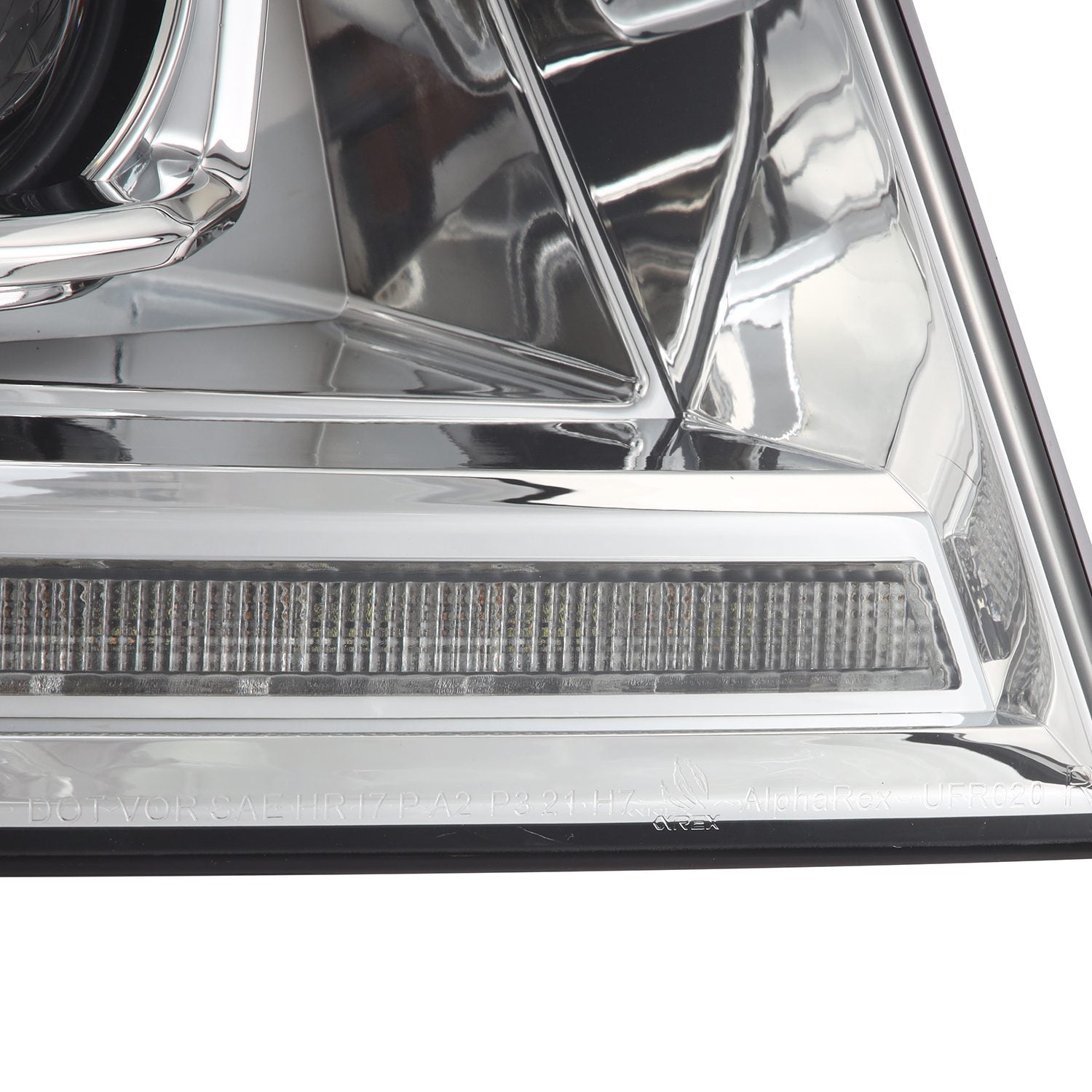 04-08 Ford F150 / 06-08 Lincoln Mark LT PRO-Series Halogen Projector Headlights Chrome | AlphaRex