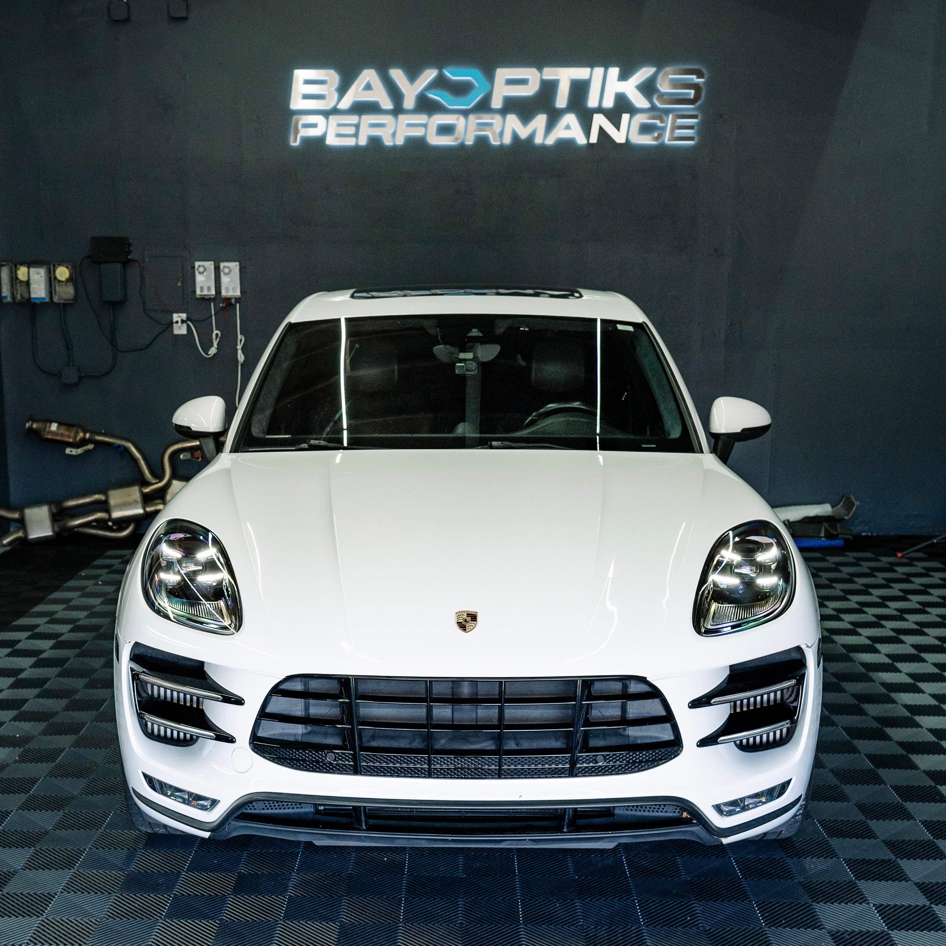 Matrix Style LED Headlights for Porsche Macan 95B (2015 - 2018)