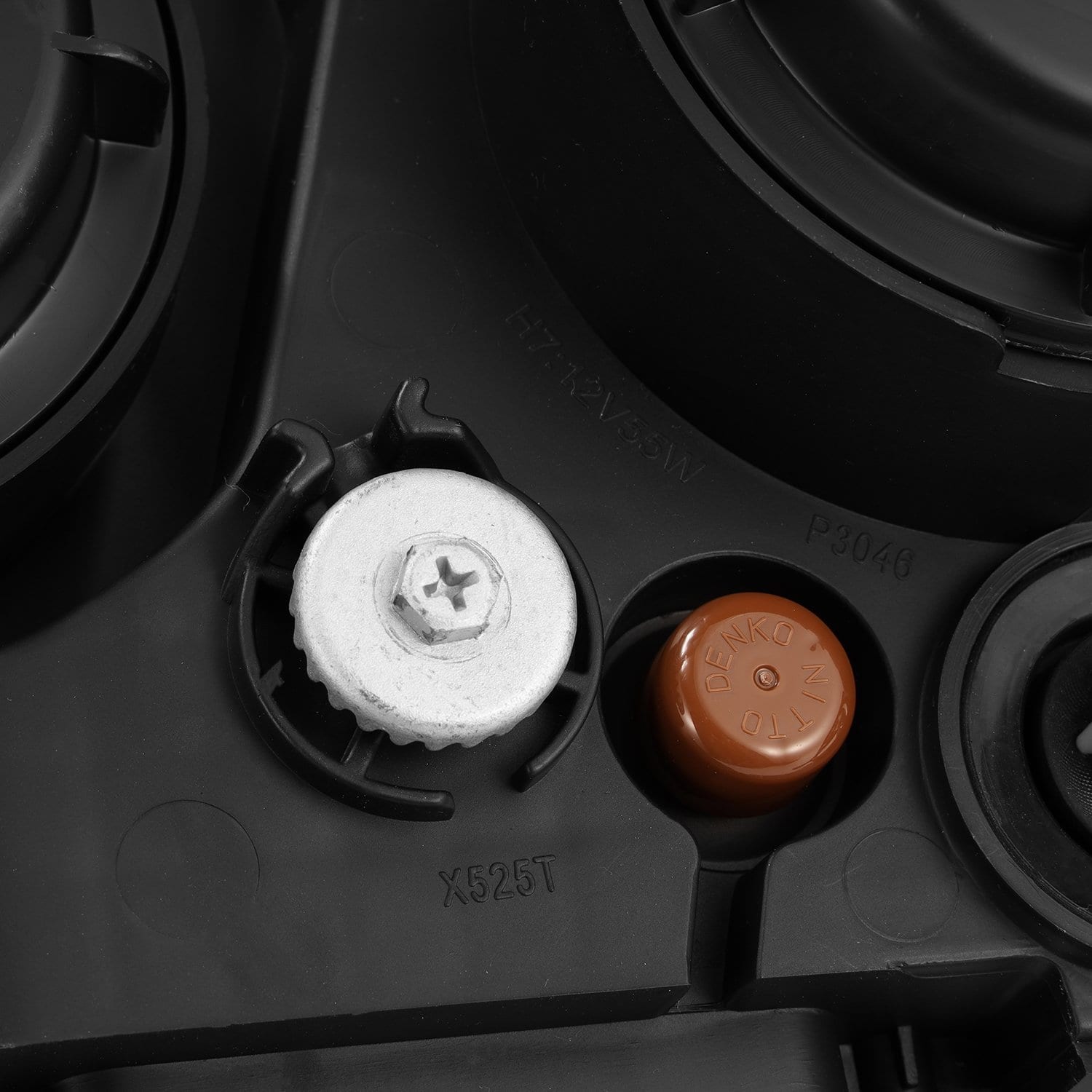 11-20 Toyota Sienna NOVA-Series LED Projector Headlights Alpha-Black | AlphaRex