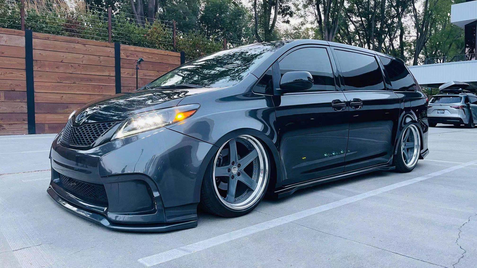 11-20 Toyota Sienna NOVA-Series LED Projector Headlights Alpha-Black | AlphaRex