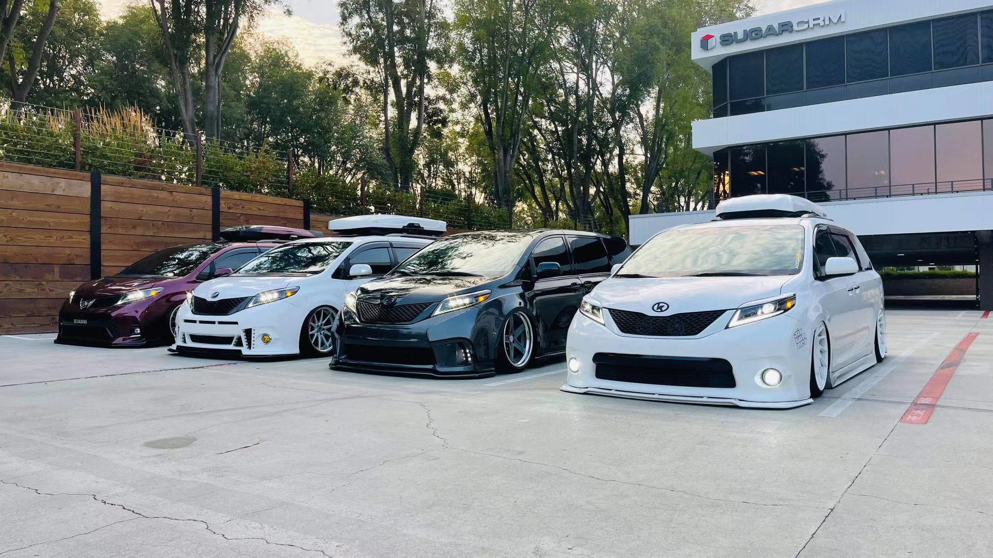 11-20 Toyota Sienna PRO-Series Halogen Projector Headlights Black | AlphaRex