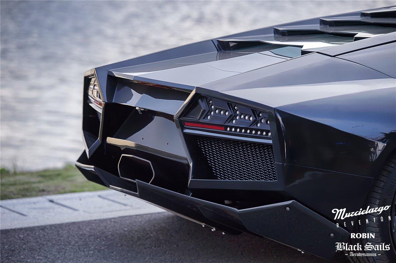 2001 - 2010 Lamborghini Murcielago Reventon Style Full Body Kit
