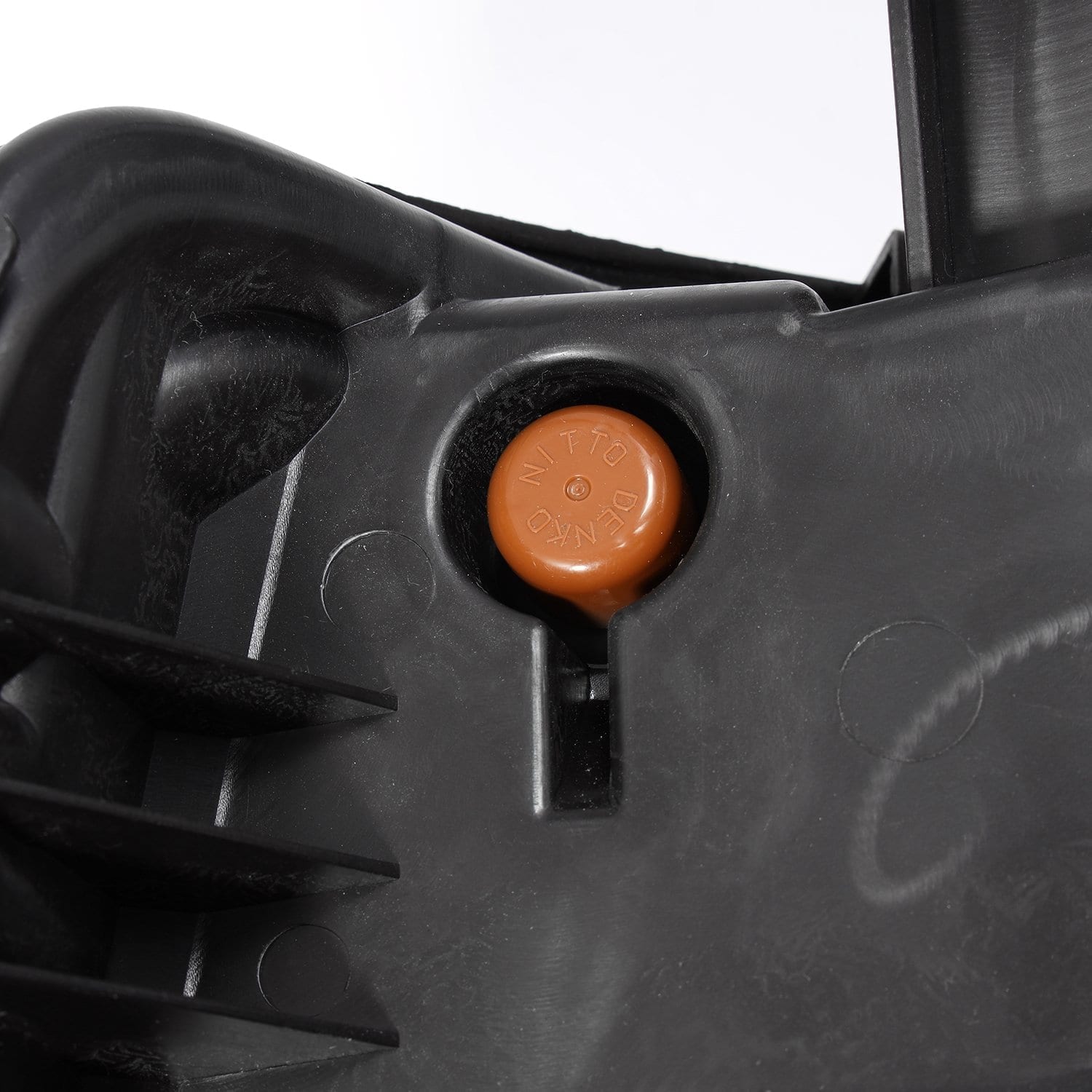 14-18 GMC Sierra LUXX-Series LED Projector Headlights Black | AlphaRex