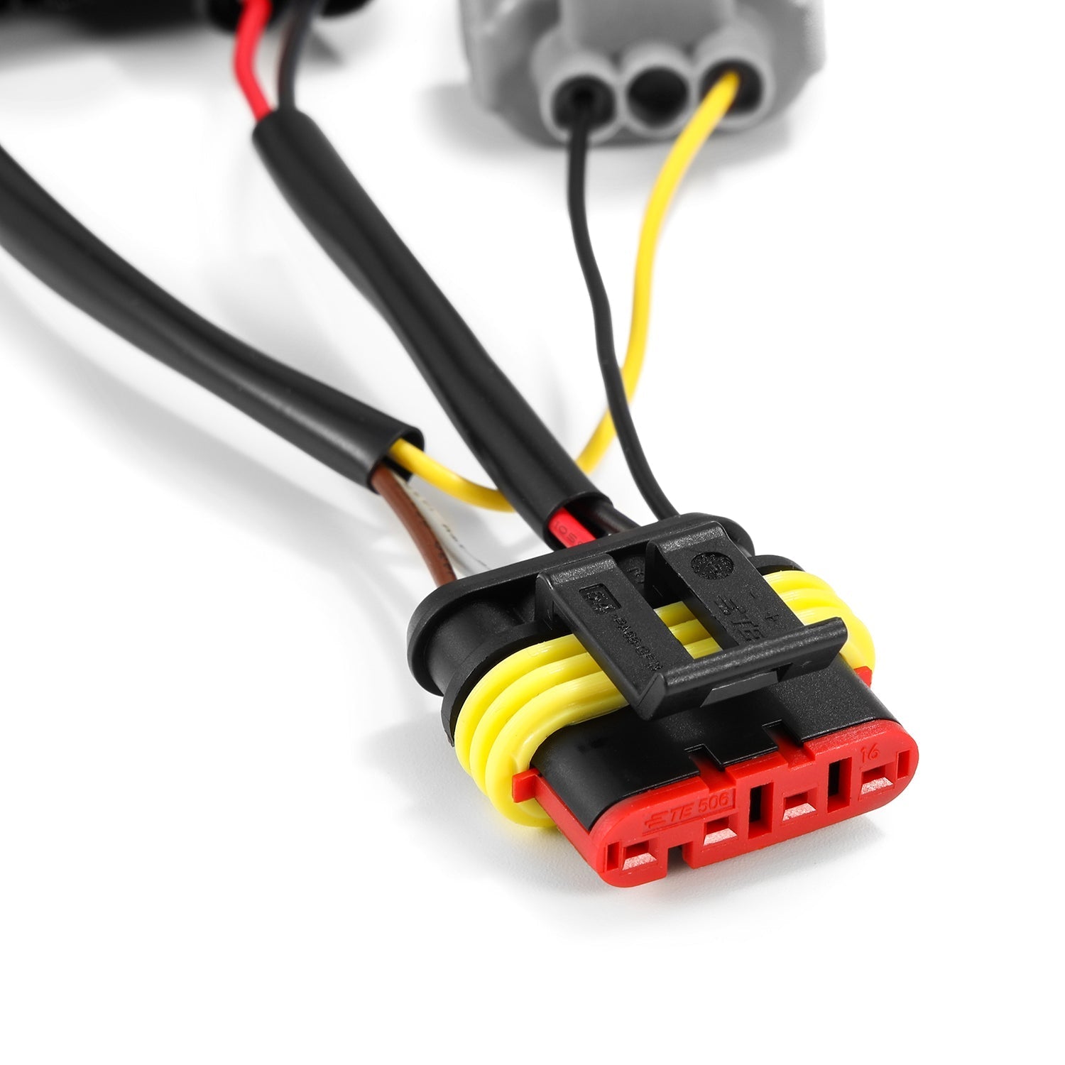 14-21 Toyota Tundra LUXX-Series LED Tail Lights Black-Red | AlphaRex