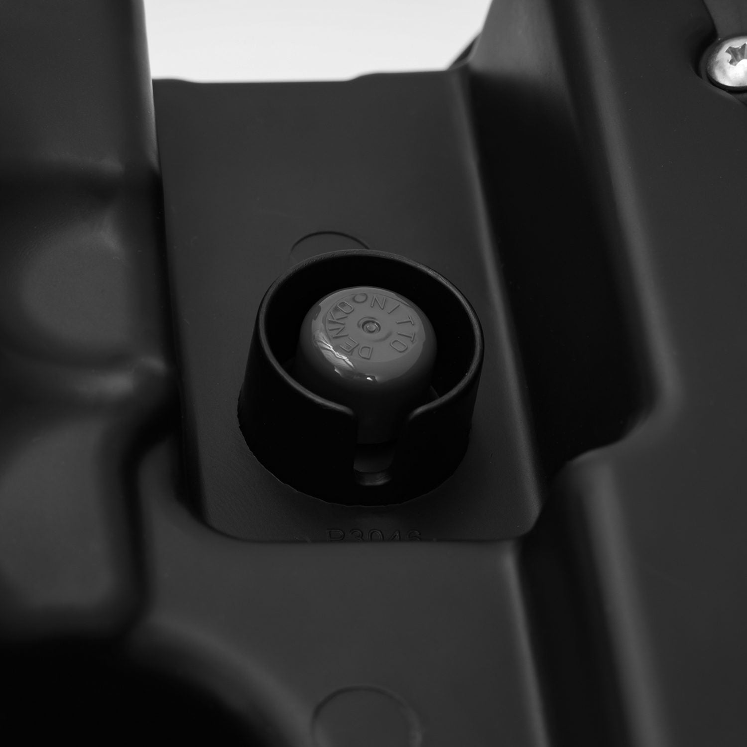 16-18 Chevrolet Silverado 1500 LUXX-Series LED Projector Headlights Black | AlphaRex