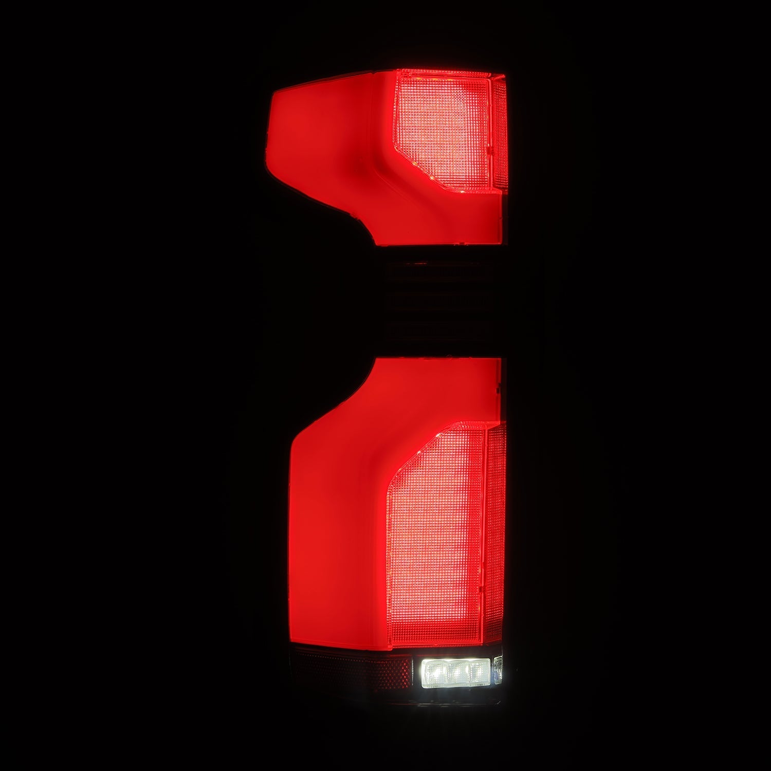 19-25 Chevrolet Silverado 1500 / 20-25 Silverado 2500HD/3500HD LUXX-Series LED Tail Lights Black Red | AlphaRex