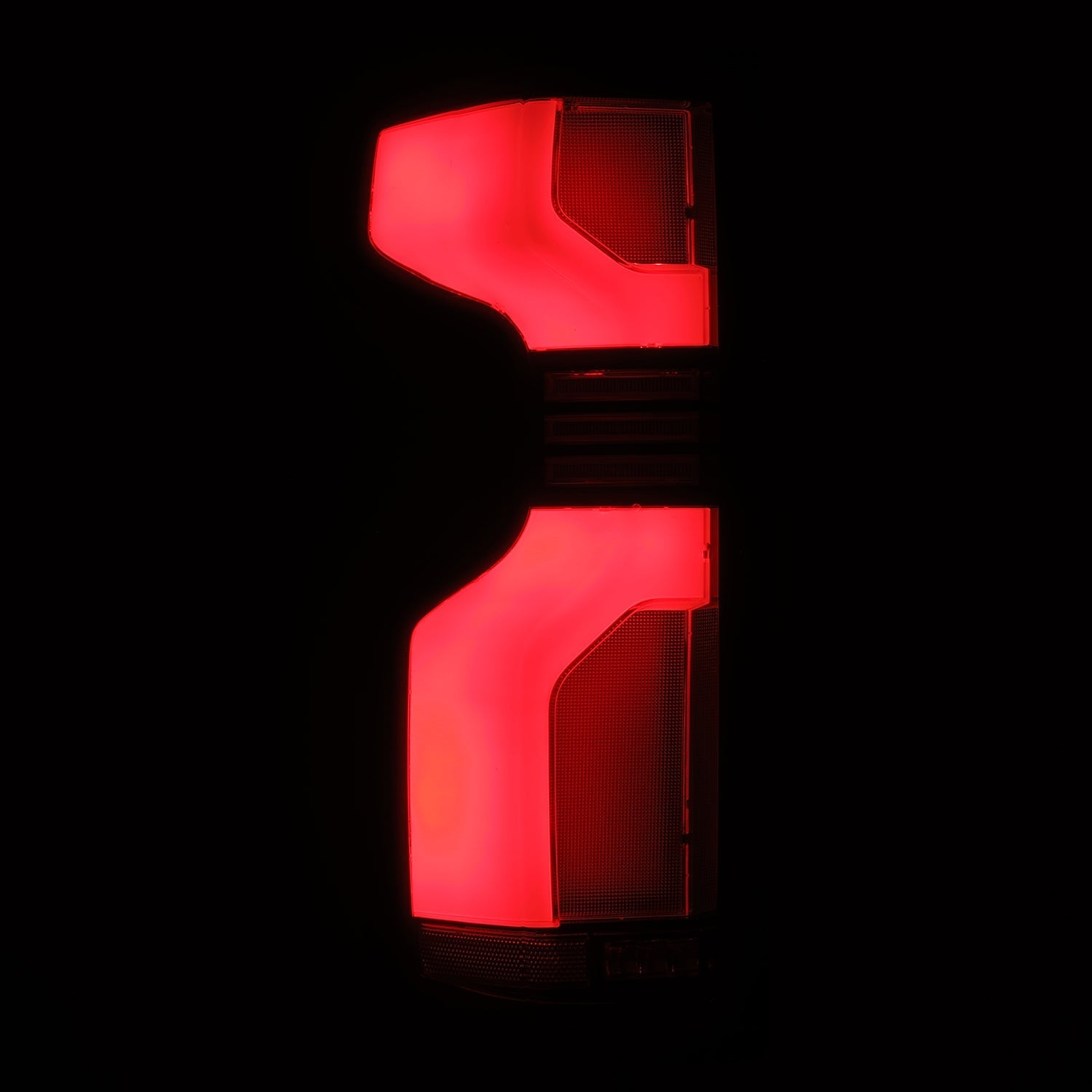 19-25 Chevrolet Silverado 1500 / 20-25 Silverado 2500HD/3500HD LUXX-Series LED Tail Lights Black Red | AlphaRex