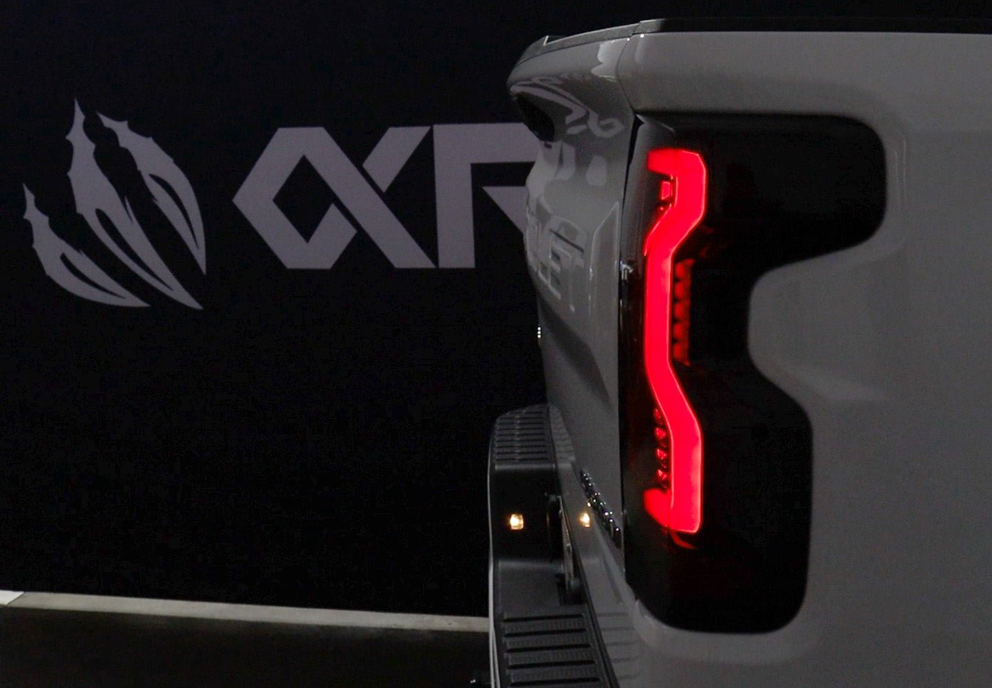 19-25 Chevrolet Silverado 1500 / 20-25 Silverado 2500HD/3500HD PRO-Series LED Tail Lights Red Smoke | AlphaRex