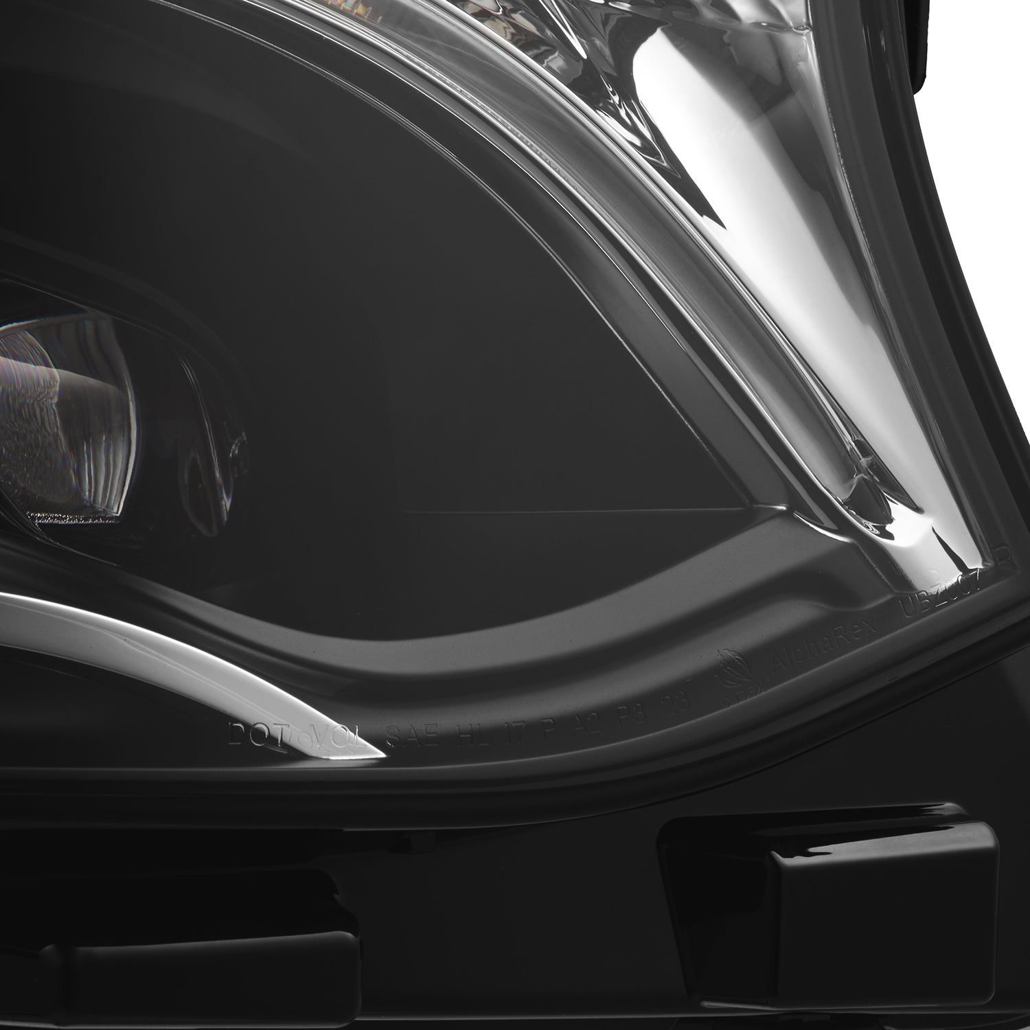 19-25 Mercedes-Benz Sprinter LUXX-Series LED Projector Headlights Black | AlphaRex