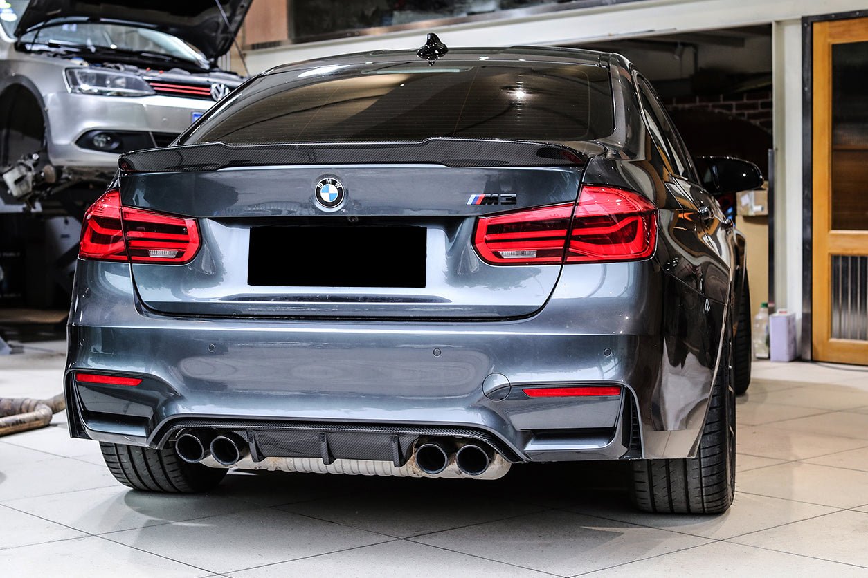2014-2020 BMW M3 F80 & M4 F82 MP Style Carbon Fiber Rear Diffuser