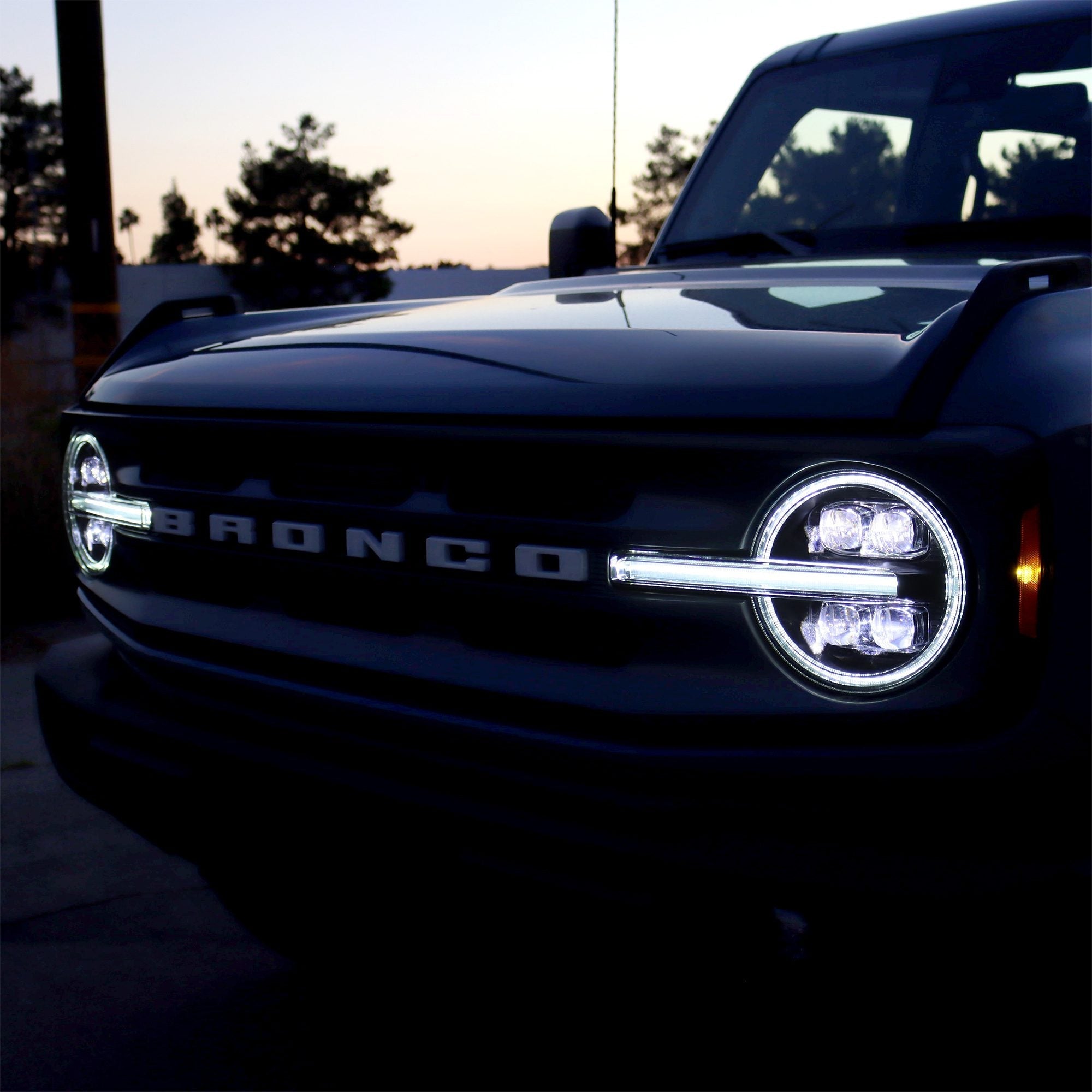 21-25 Ford Bronco / 22-25 Ford Bronco Raptor NOVA-Series LED Projector Headlights Alpha-black | AlphaRex