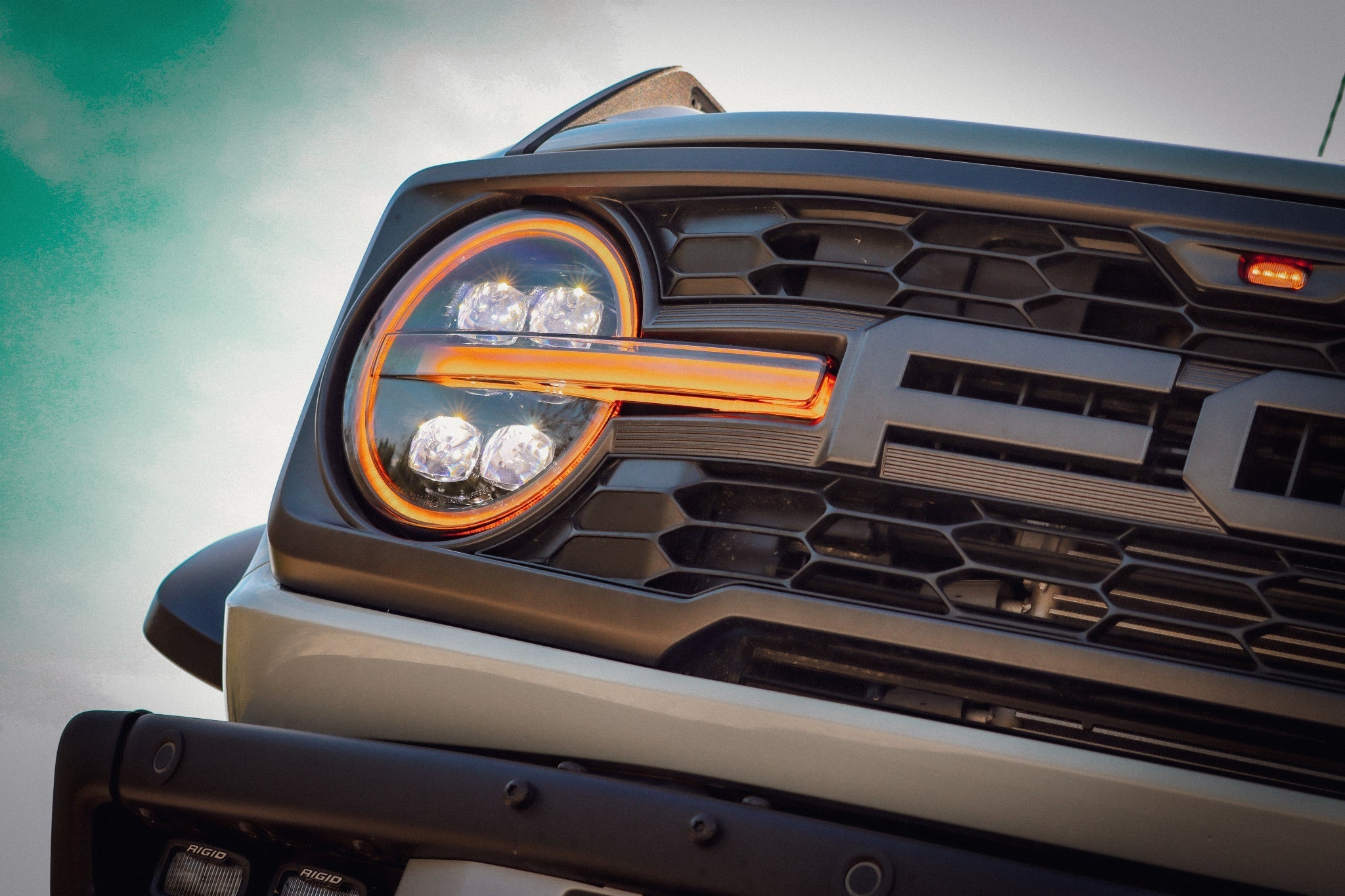 21-25 Ford Bronco / 22-25 Ford Bronco Raptor NOVA-Series LED Projector Headlights Alpha-black | AlphaRex