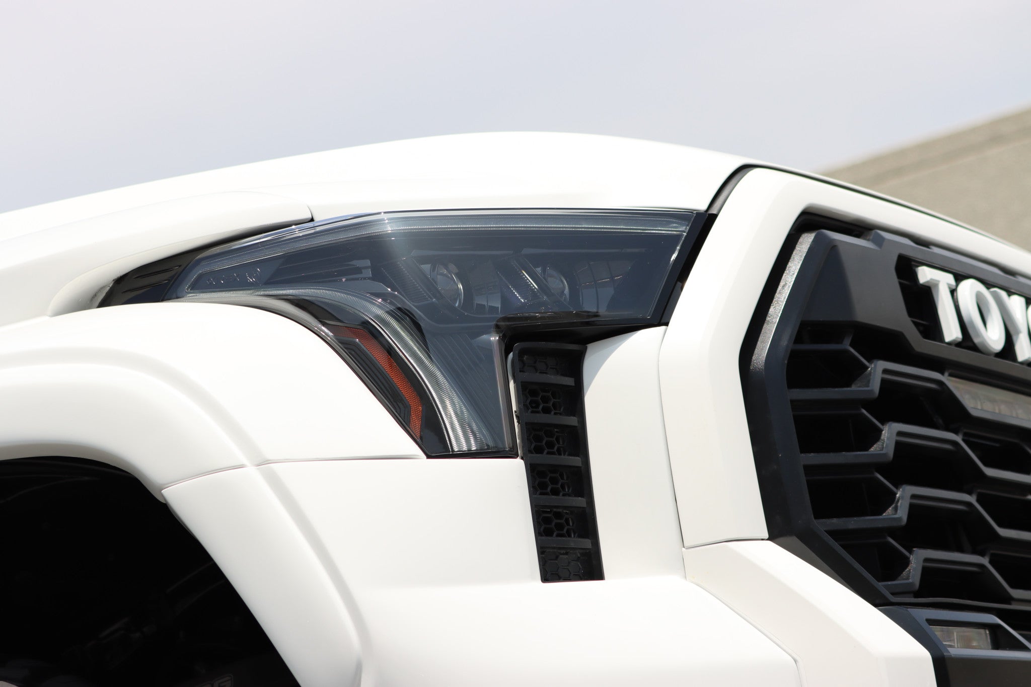 22-25 Toyota Tundra/Sequoia LUXX-Series LED Projector Headlights Alpha-Black | AlphaRex