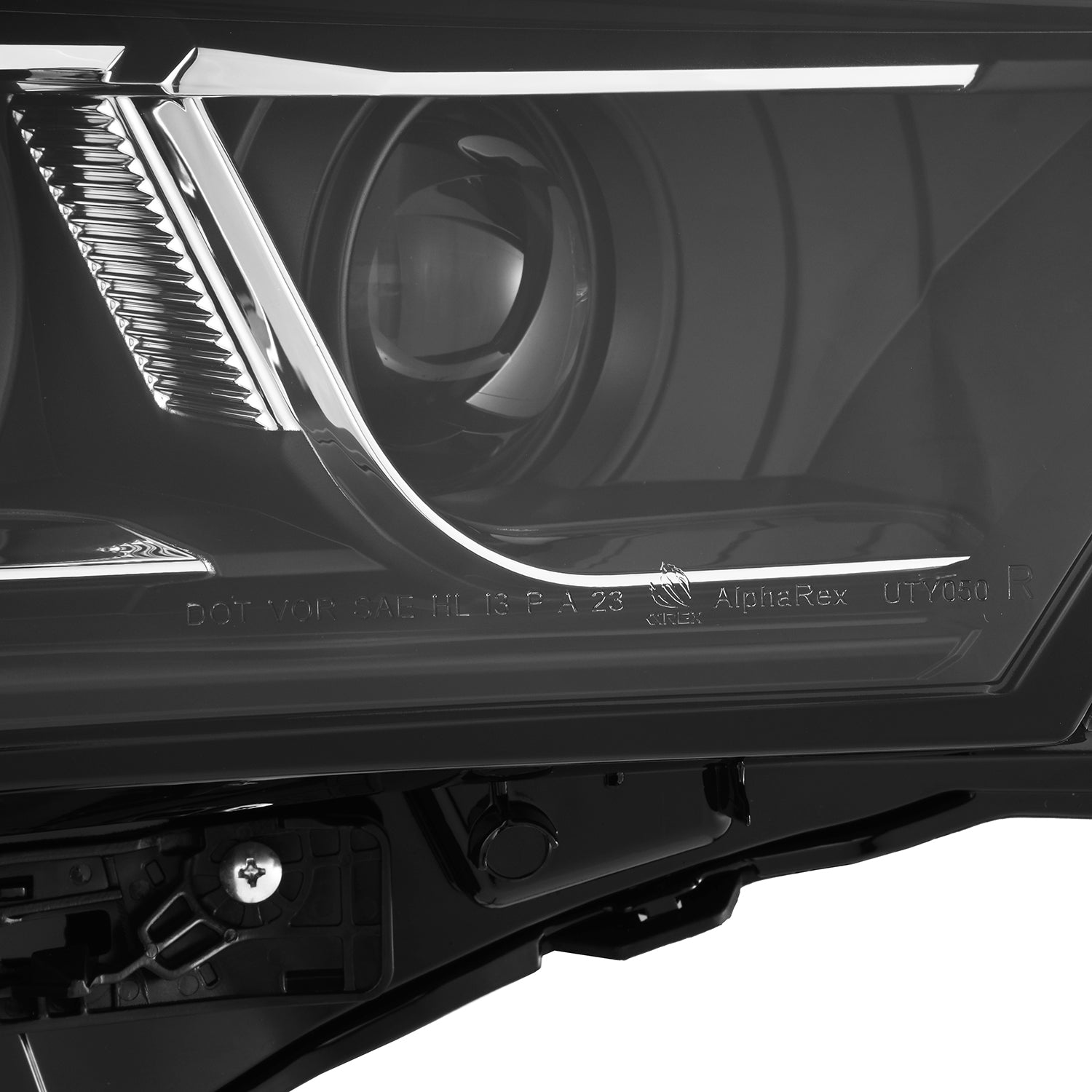22-25 Toyota Tundra/Sequoia LUXX-Series LED Projector Headlights Black | AlphaRex
