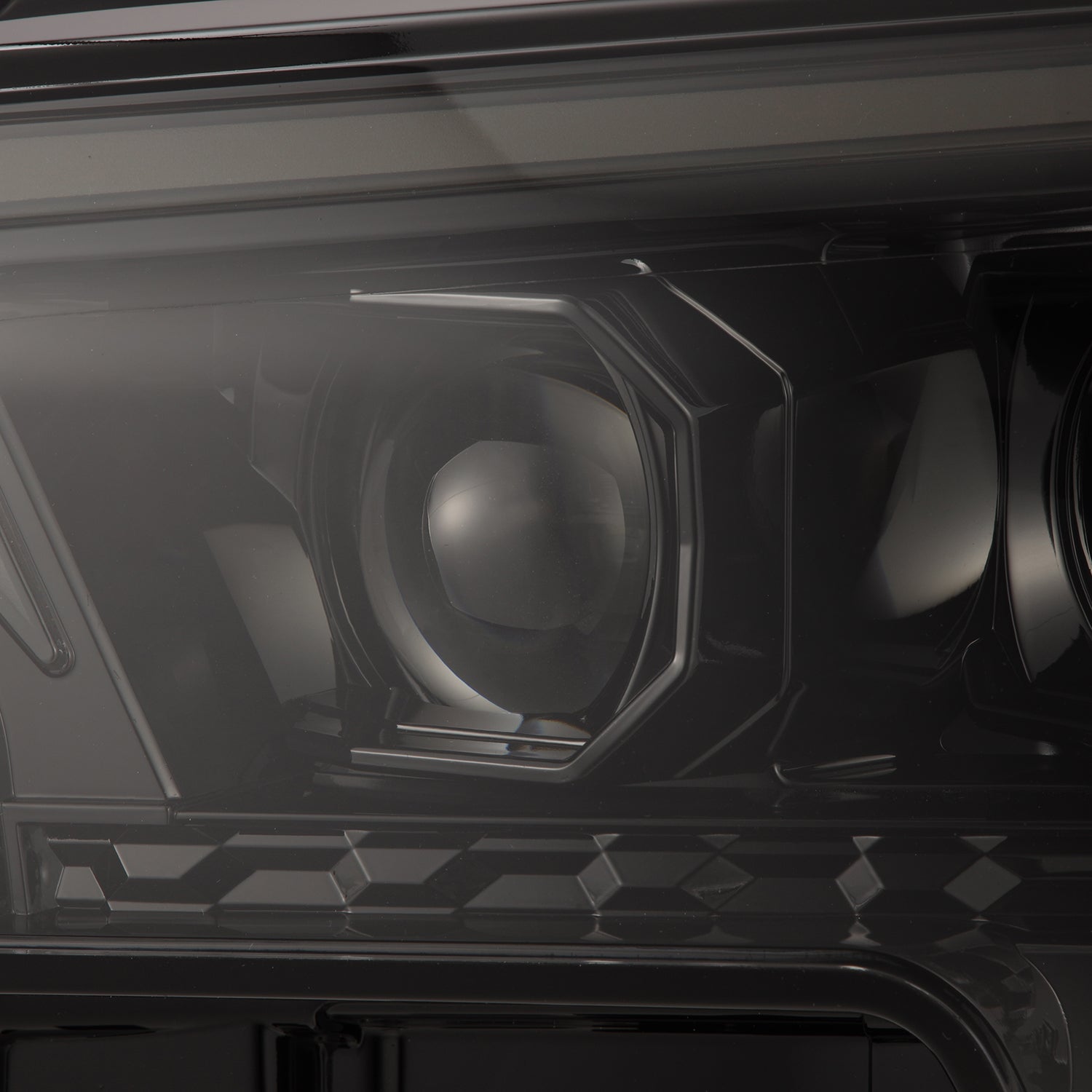 24-25 Toyota Tacoma / 25-up 4Runner OG-Style LUXX-Series LED Projector Headlights Alpha-Black | AlphaRex