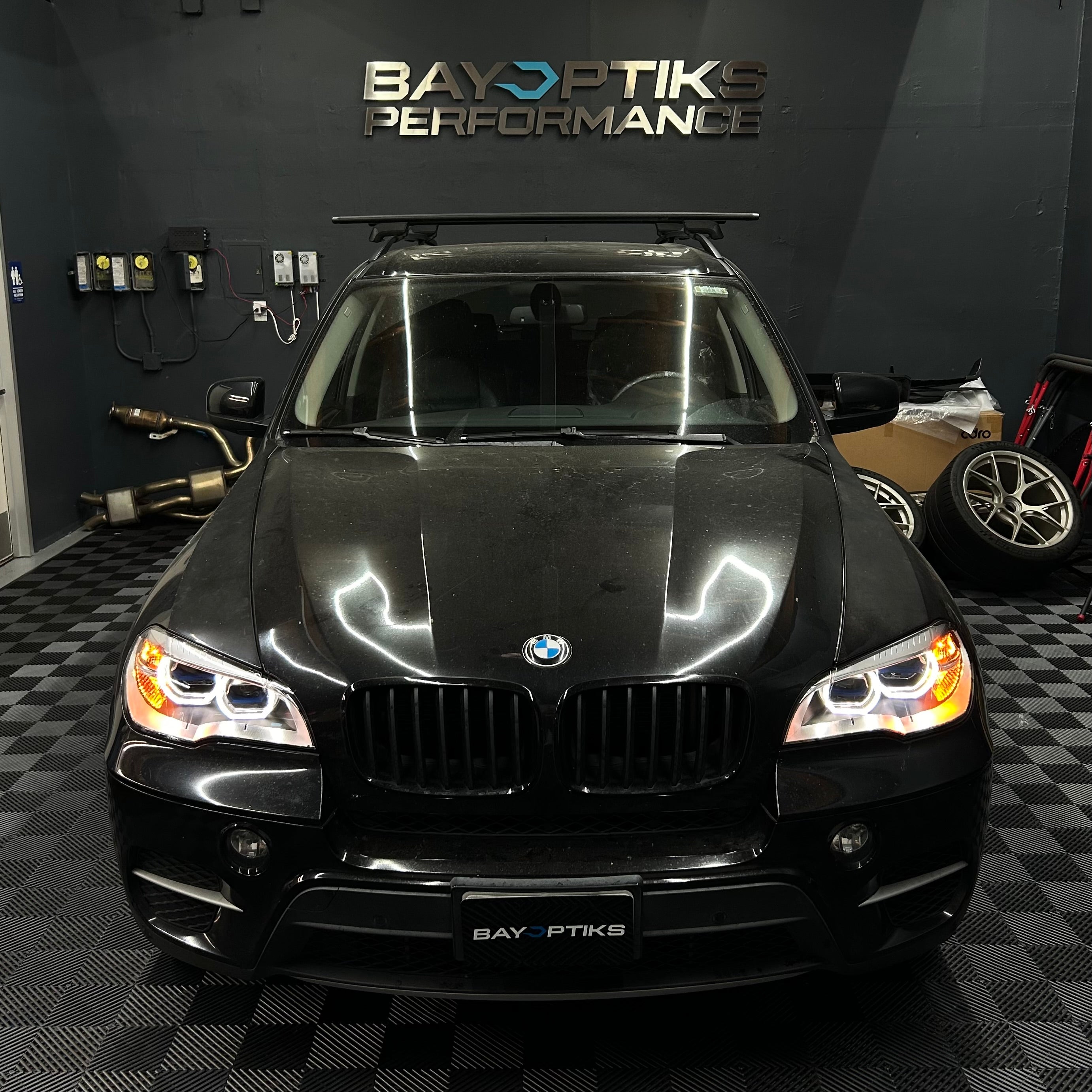 E70 X5 FACELIFT STYLE LED HEADLIGHTS (2007-2013)