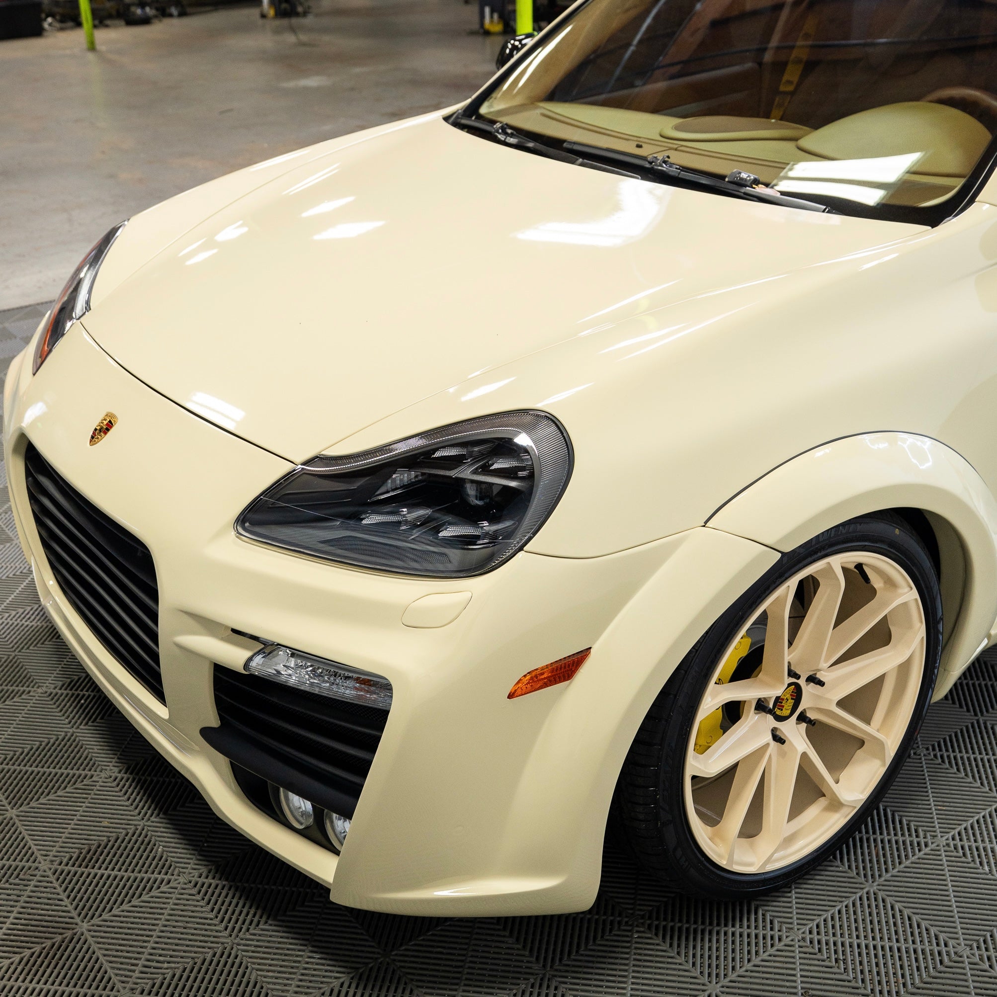 Porsche 957 Cayenne Facelift Style LED Headlights 2007–2010