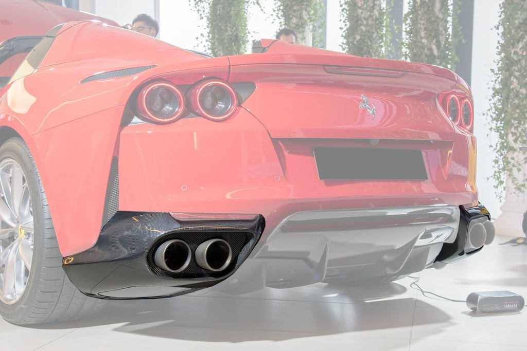 2017-2024 Ferrari 812 Superfast/GTS OEM Style Dry Carbon Rear Side