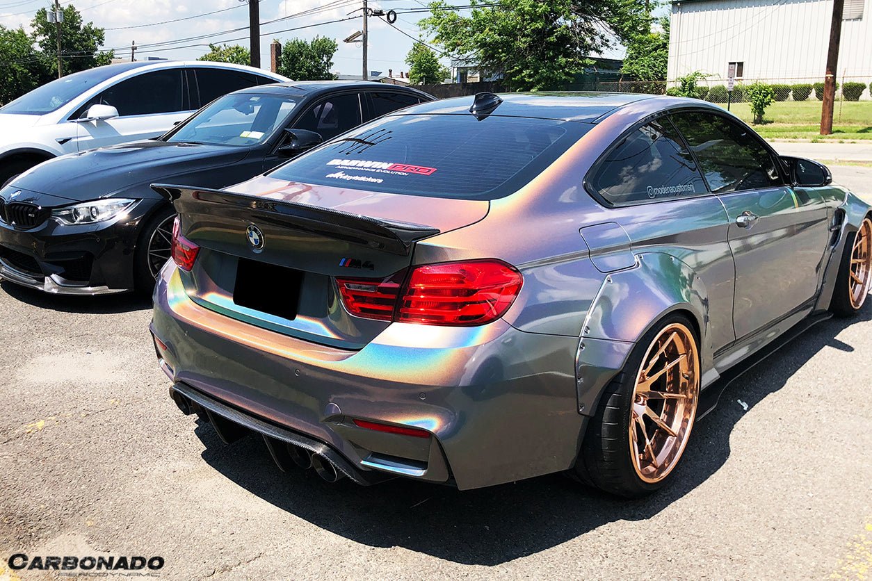 2014-2020 BMW F82/F83 M4 DE Style Rear Diffuser
