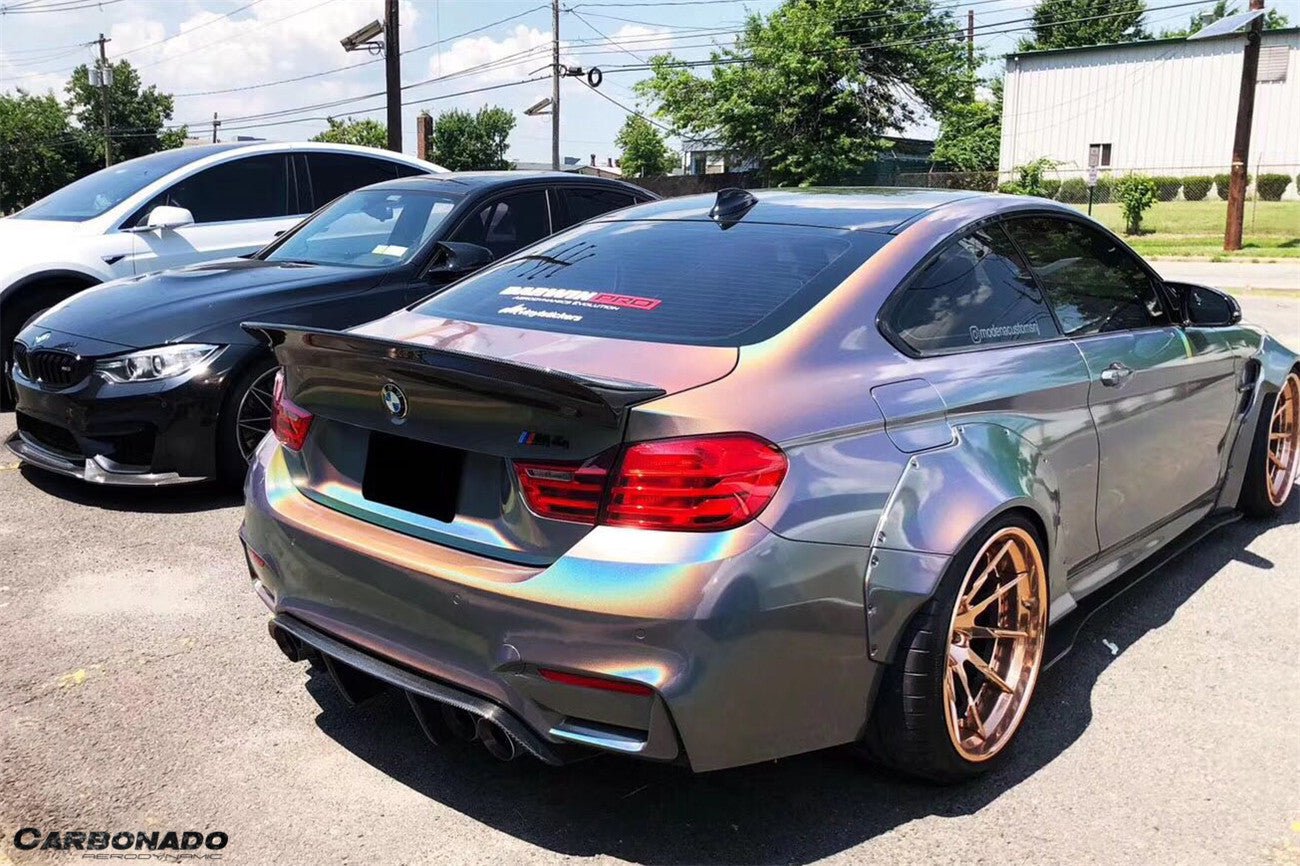 2014-2020 BMW F82/F83 M4 DE Style Rear Diffuser with Caps