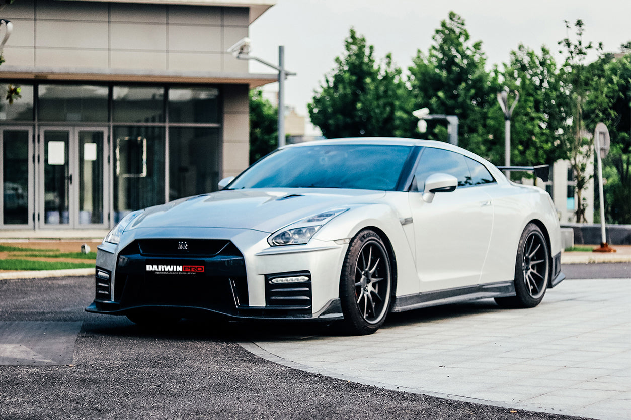 2008-2016 Nissan GTR (R35) Ver17 NSM Style Carbon Fiber Front Bumper
