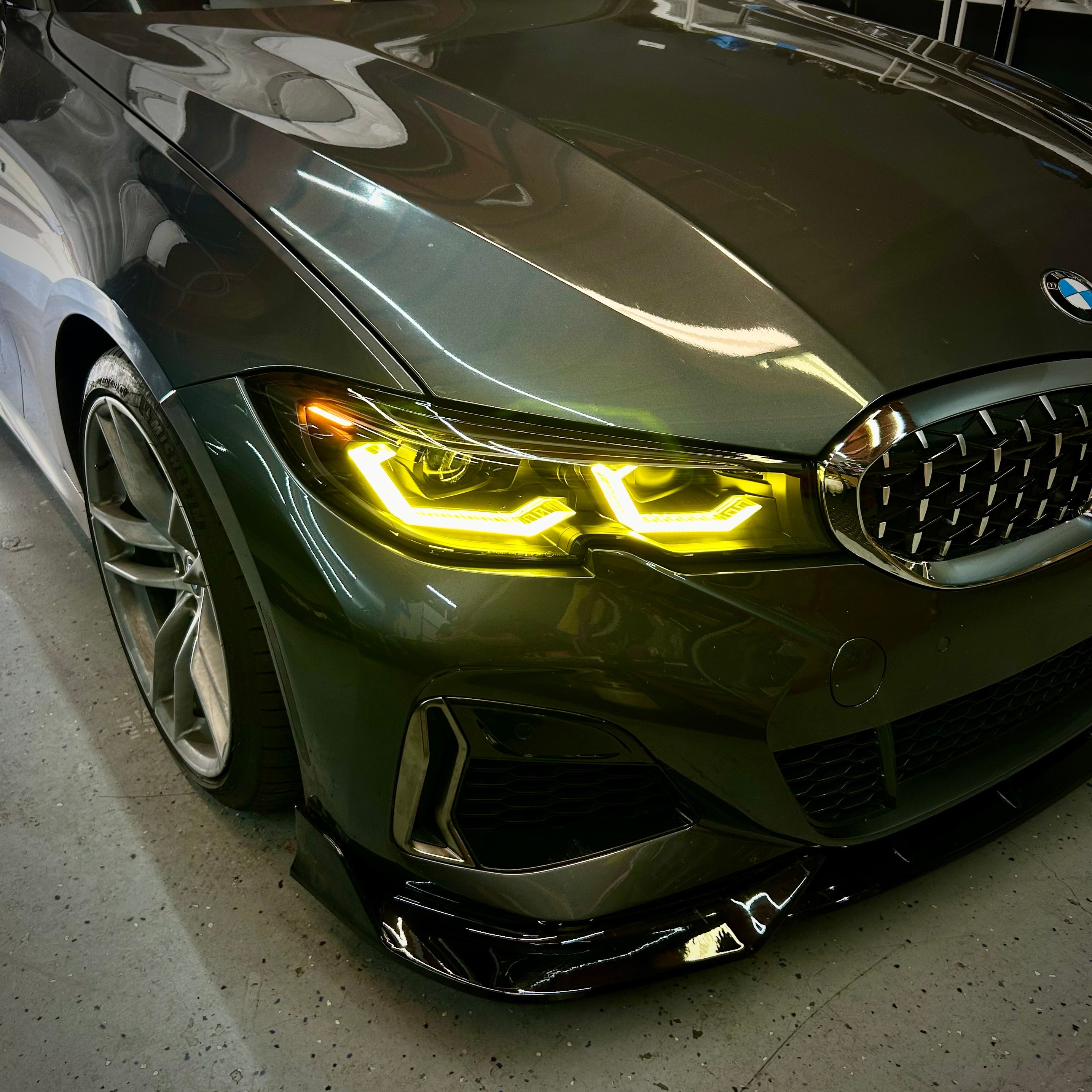 G20 3 Series Sedan CSL Yellow Ikon Headlight Retrofit (2019 - 2022 Non-Laser Only)