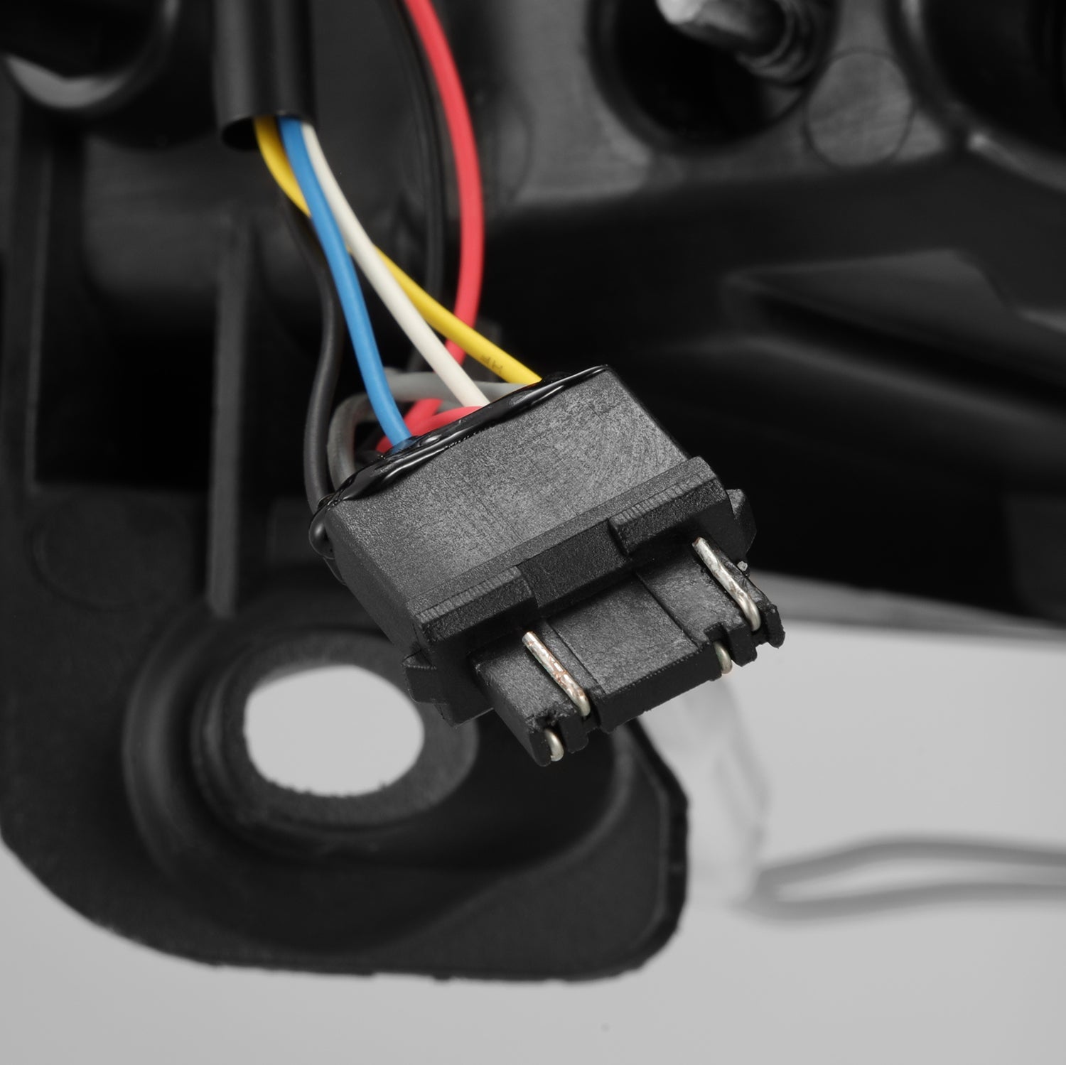 94-01 Dodge Ram 1500/94-02 Ram 2500/3500 LUXX-Series LED Headlights Black | AlphaRex