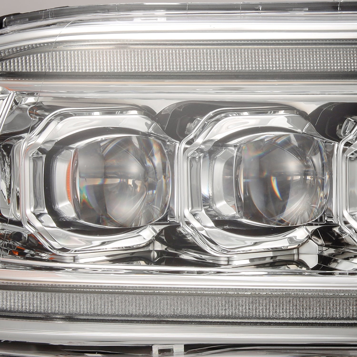 94-01 Dodge Ram 1500/94-02 Ram 2500/3500 NOVA-Series LED Headlights Chrome | AlphaRex
