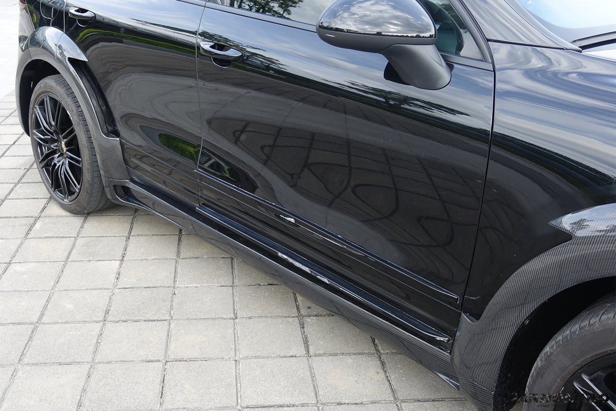 2011 - 2014 Porsche Cayenne 958.1 HM Style Wide Body Kit