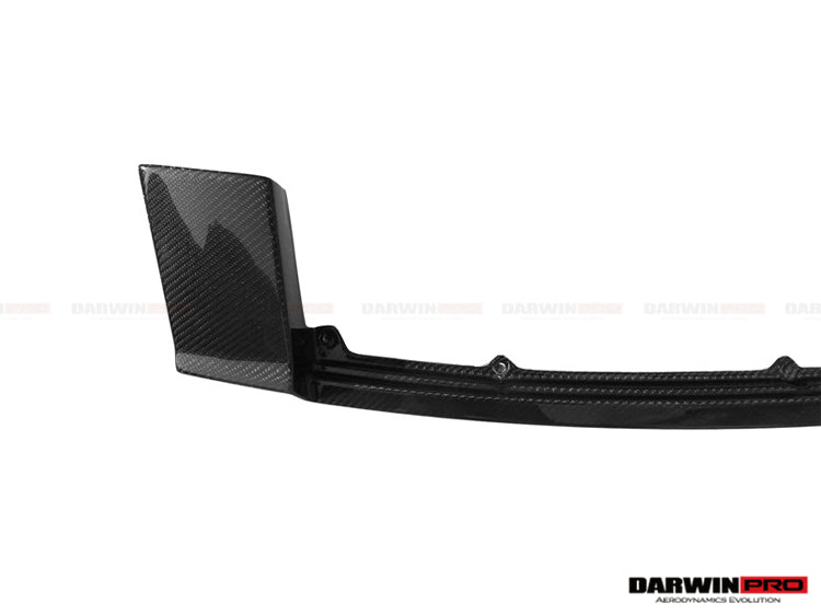 2004 - 2008 Lamborghini Gallardo Carbon Fiber Rear Light Center Replace