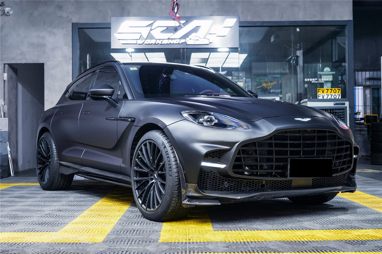2021 - 2024 Aston Martin DBX 707 Style Dry Carbon Fiber Side Skirts