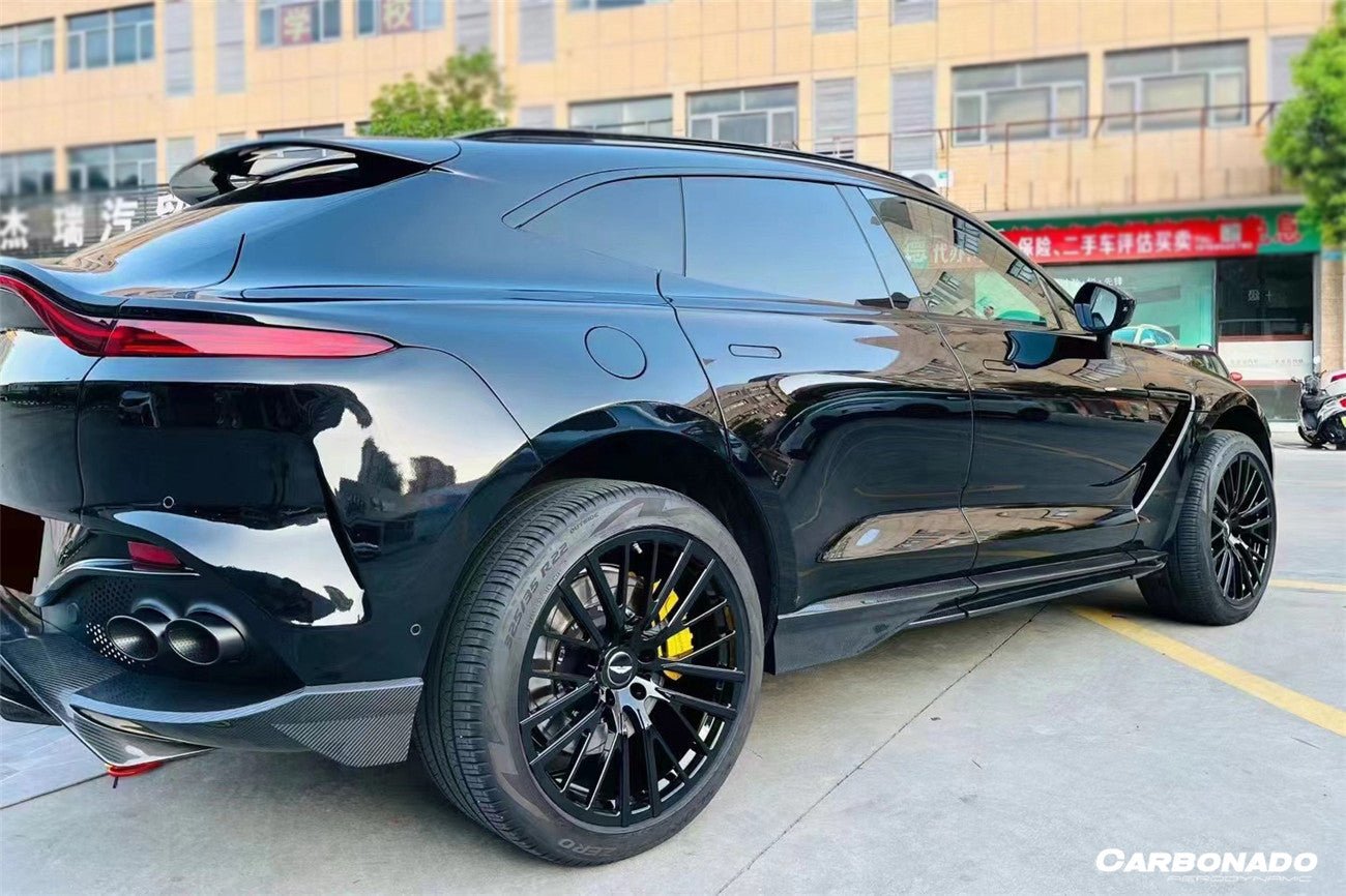 2021 - 2024 Aston Martin DBX 707 Style Dry Carbon Fiber Side Skirts
