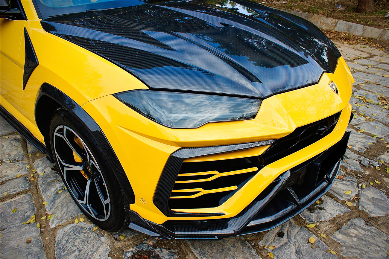 2018 - 2022 Lamborghini URUS TC Style Double Side Carbon Fiber Hood