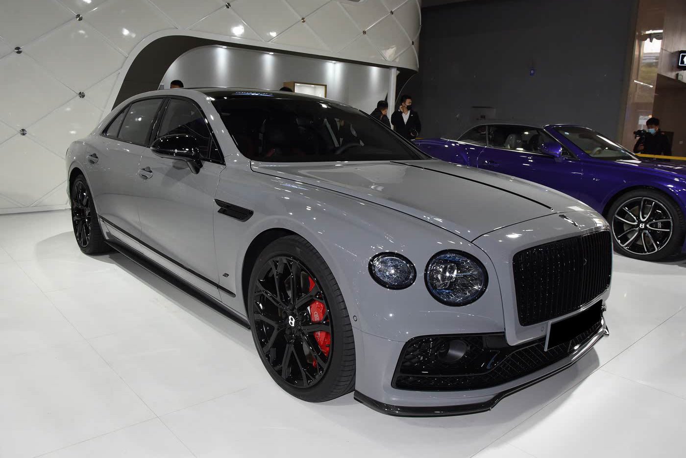 Bentley Flying Spur OEM Style Autoclave Carbon Fiber Full Body Kit 2020-2024