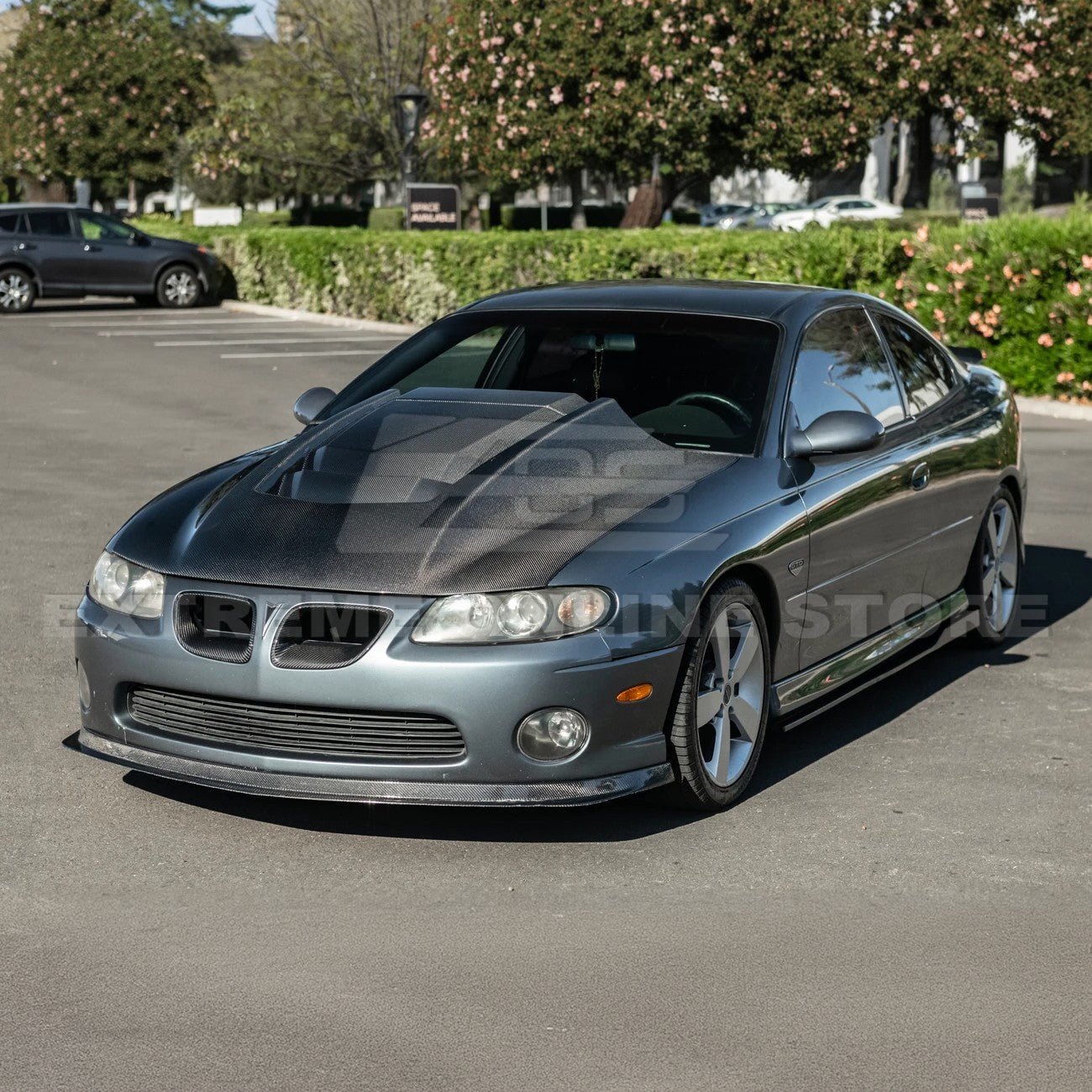 Pontiac GTO ZR1 Style Carbon Fiber Middle Vented Hood 2004-2006