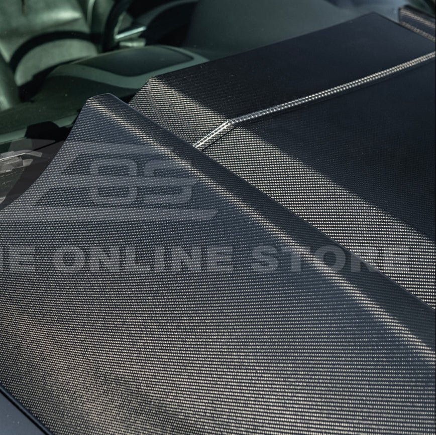 Pontiac GTO ZR1 Style Carbon Fiber Middle Vented Hood 2004-2006
