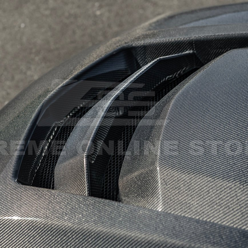 Pontiac GTO ZR1 Style Carbon Fiber Middle Vented Hood 2004-2006