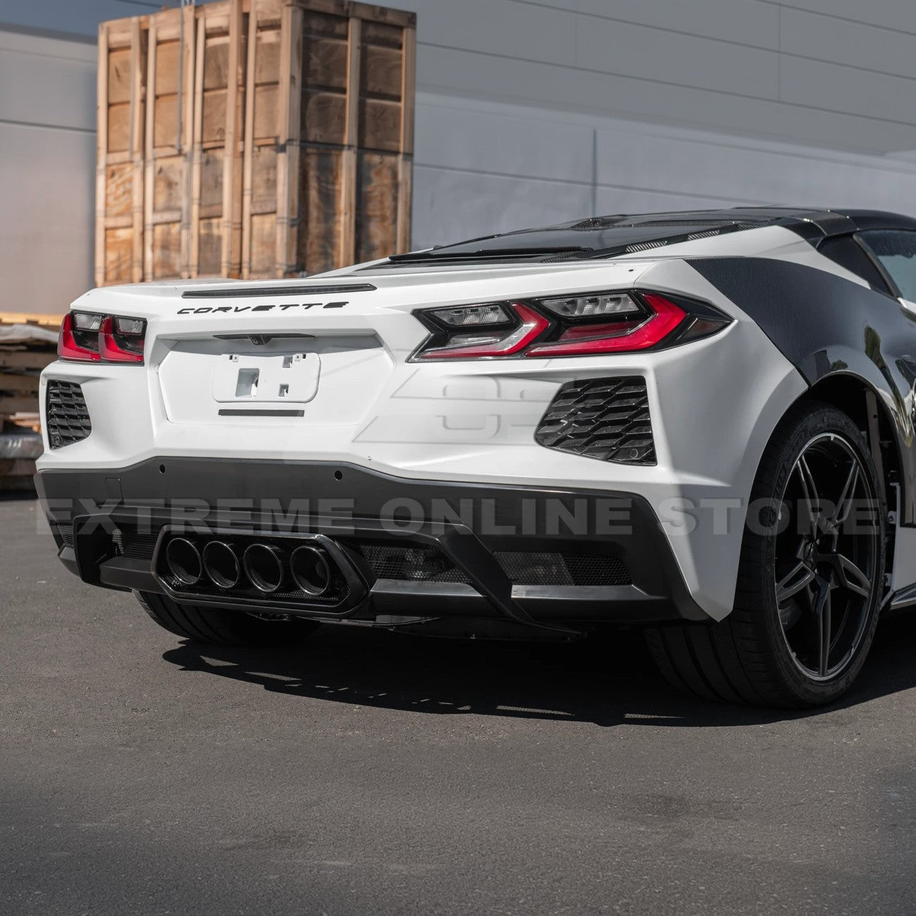 Chevrolet Corvette C8 Z06 Package Style Matte Black Rear Center Quad Exit Diffuser 2020-Up