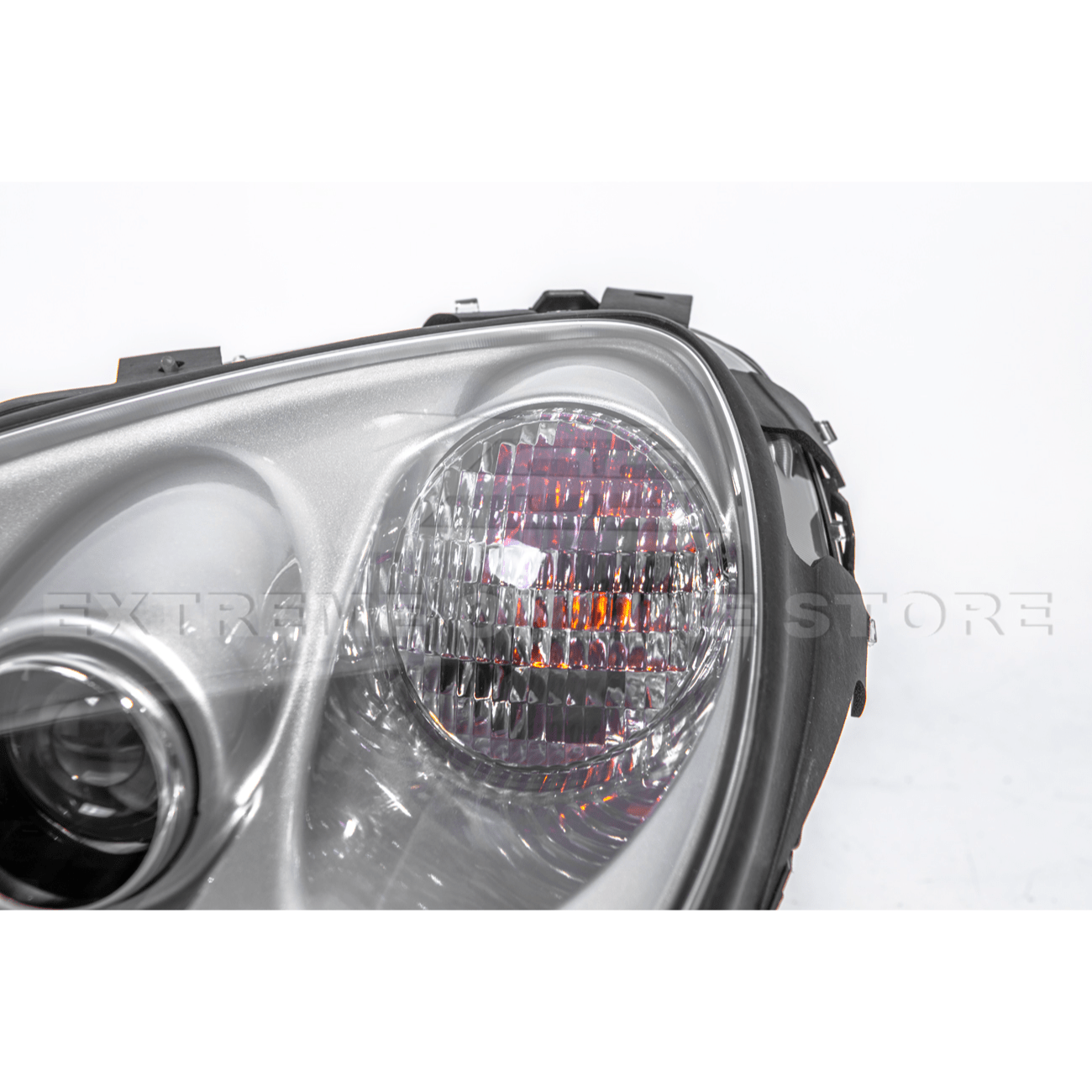 Chevrolet Corvette C6 OEM Style Clear Lens Painted Housing HID Headlights 2005-2013