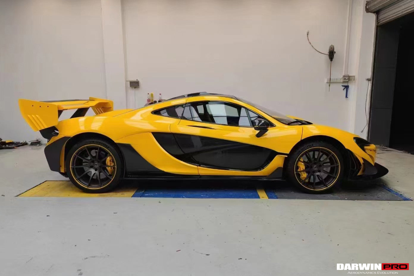 2013 - 2015 McLaren P1 Full GTR Style Autoclave Carbon Fiber Body Kit